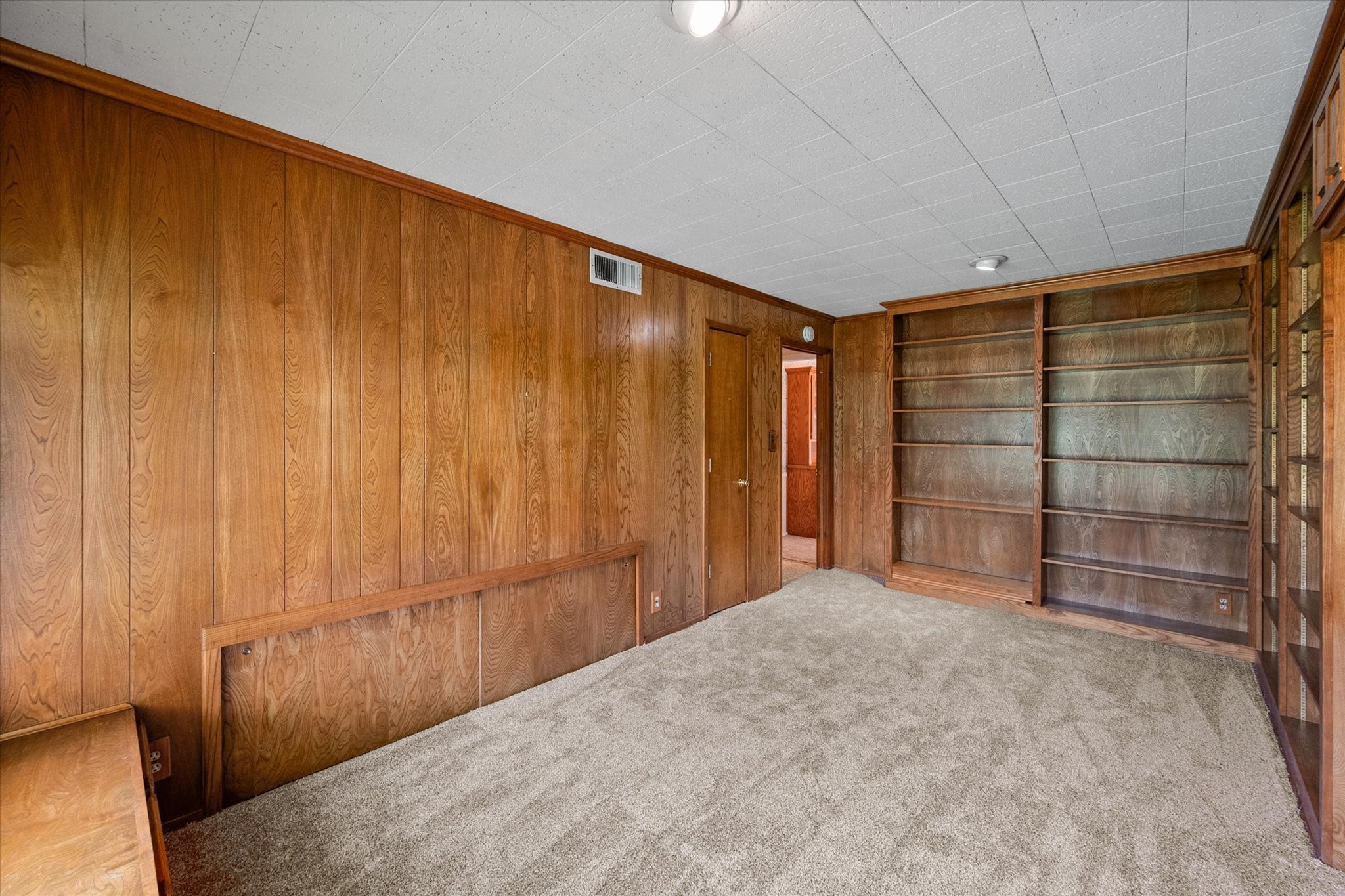 1204 Park Lane