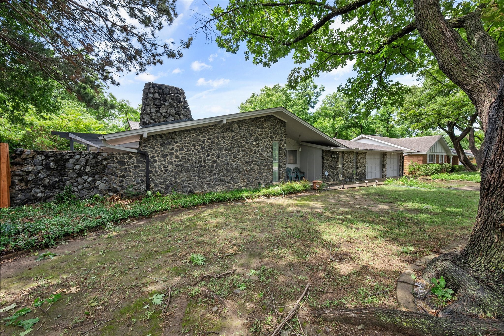 1204 Park Lane