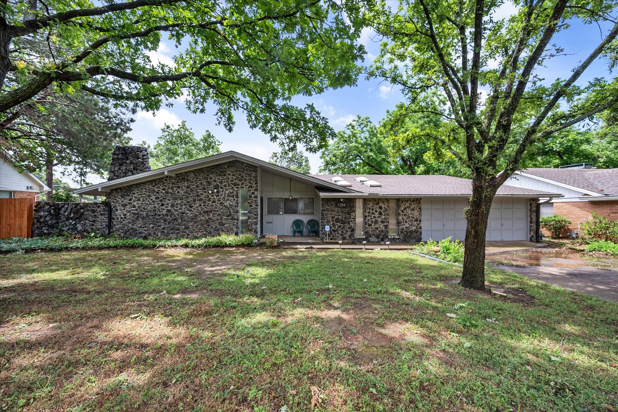 1204 Park Lane