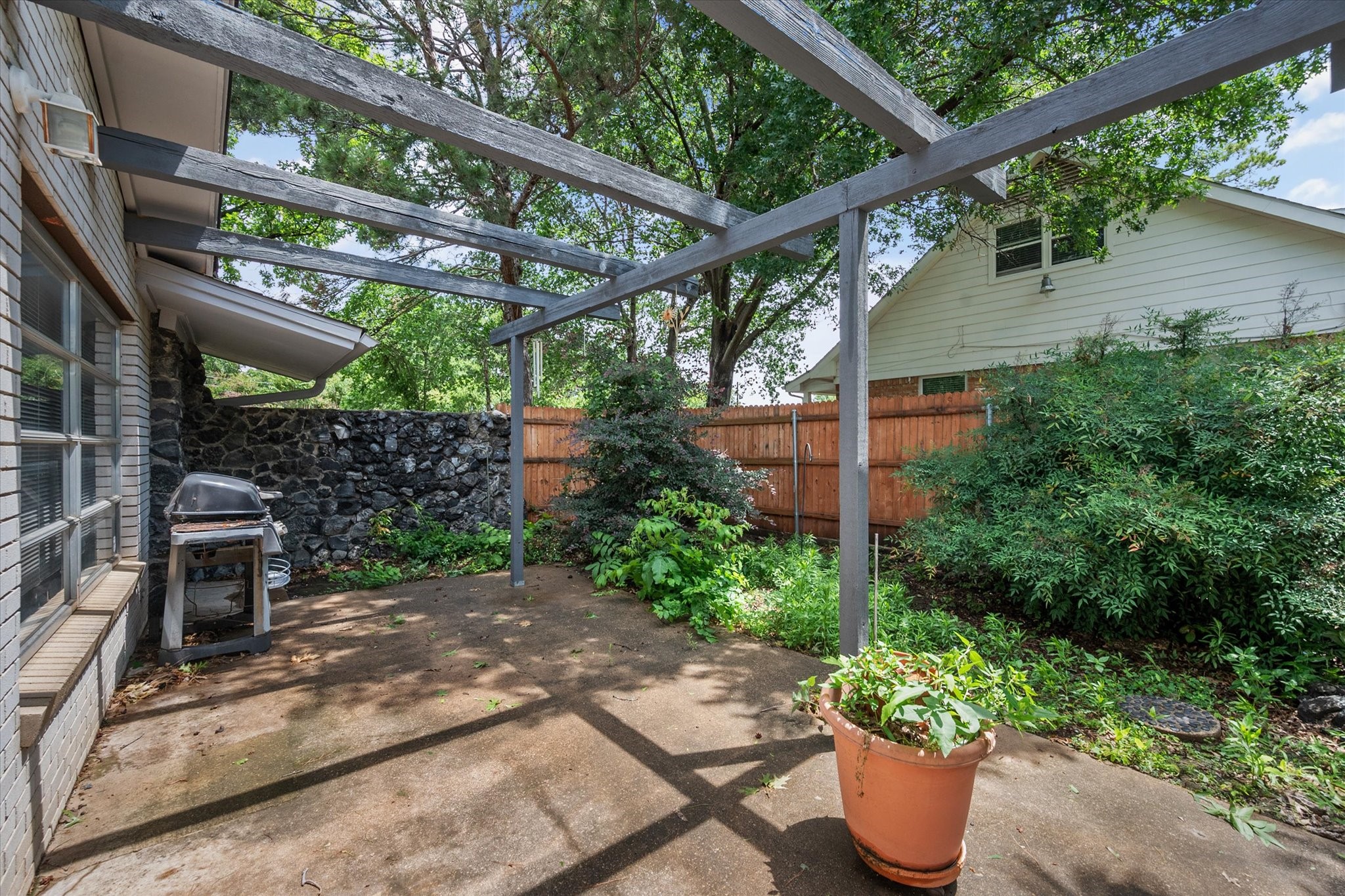 1204 Park Lane