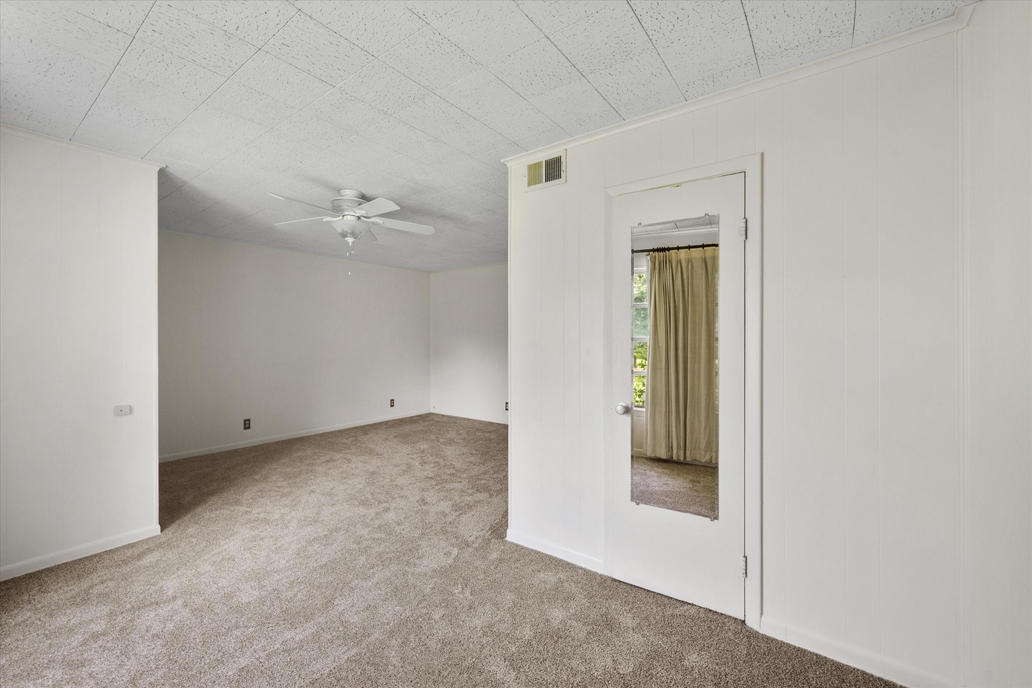 1204 Park Lane