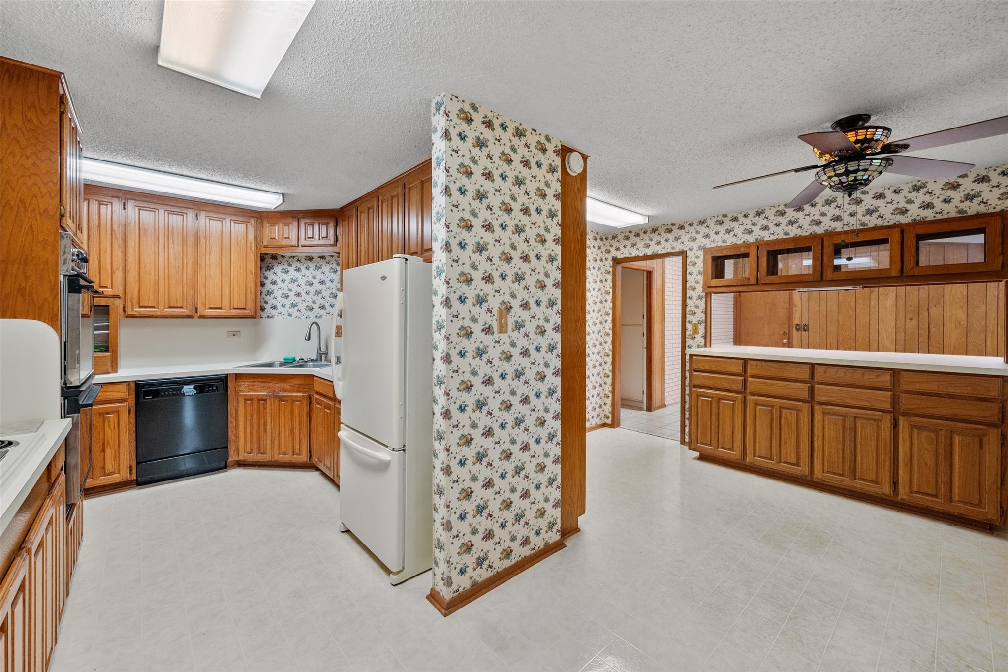 1204 Park Lane