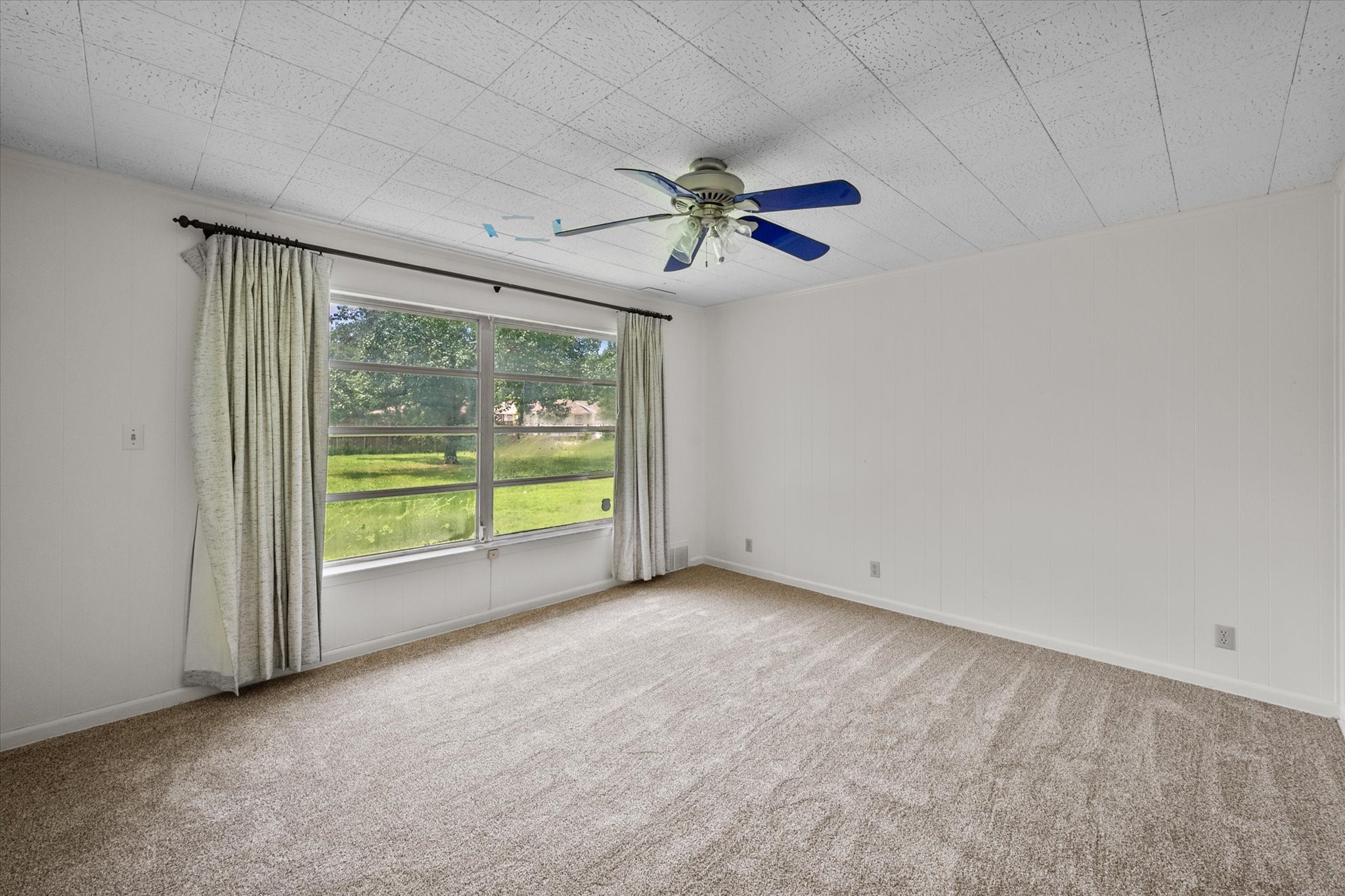 1204 Park Lane