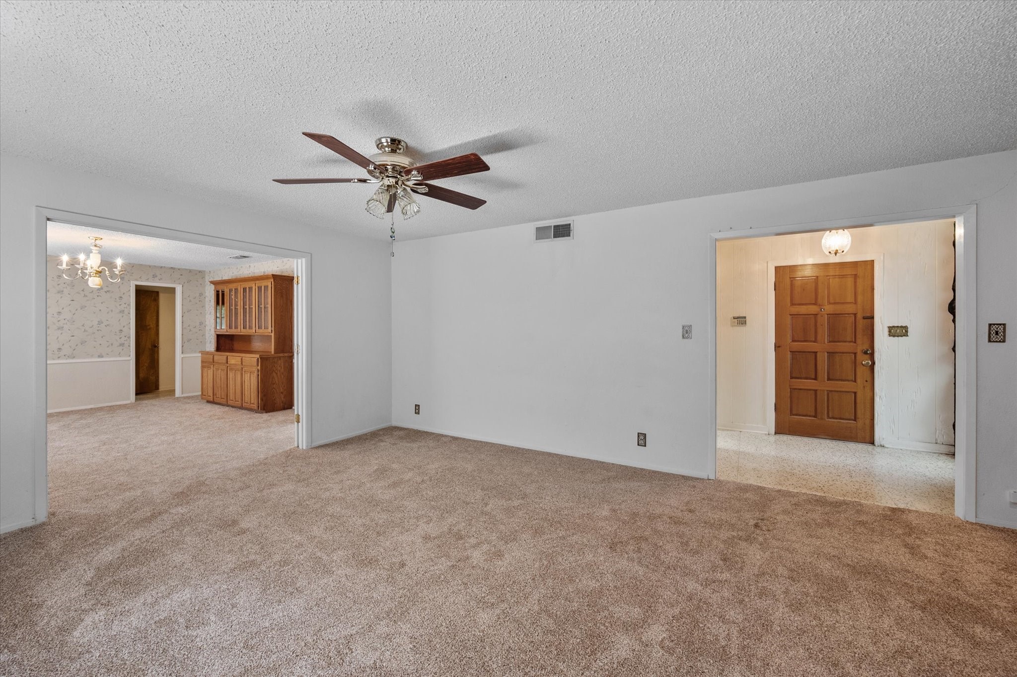 1204 Park Lane