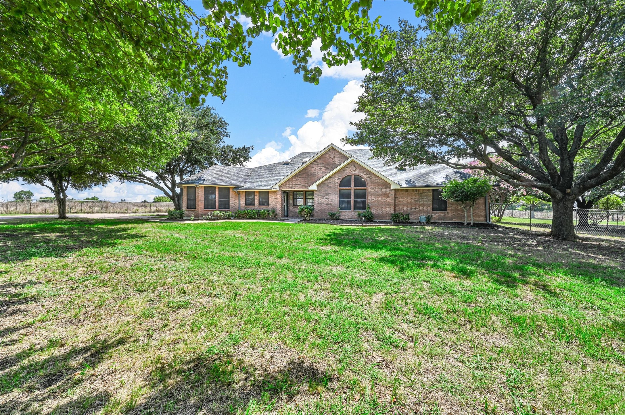 960 S Mitchell Road