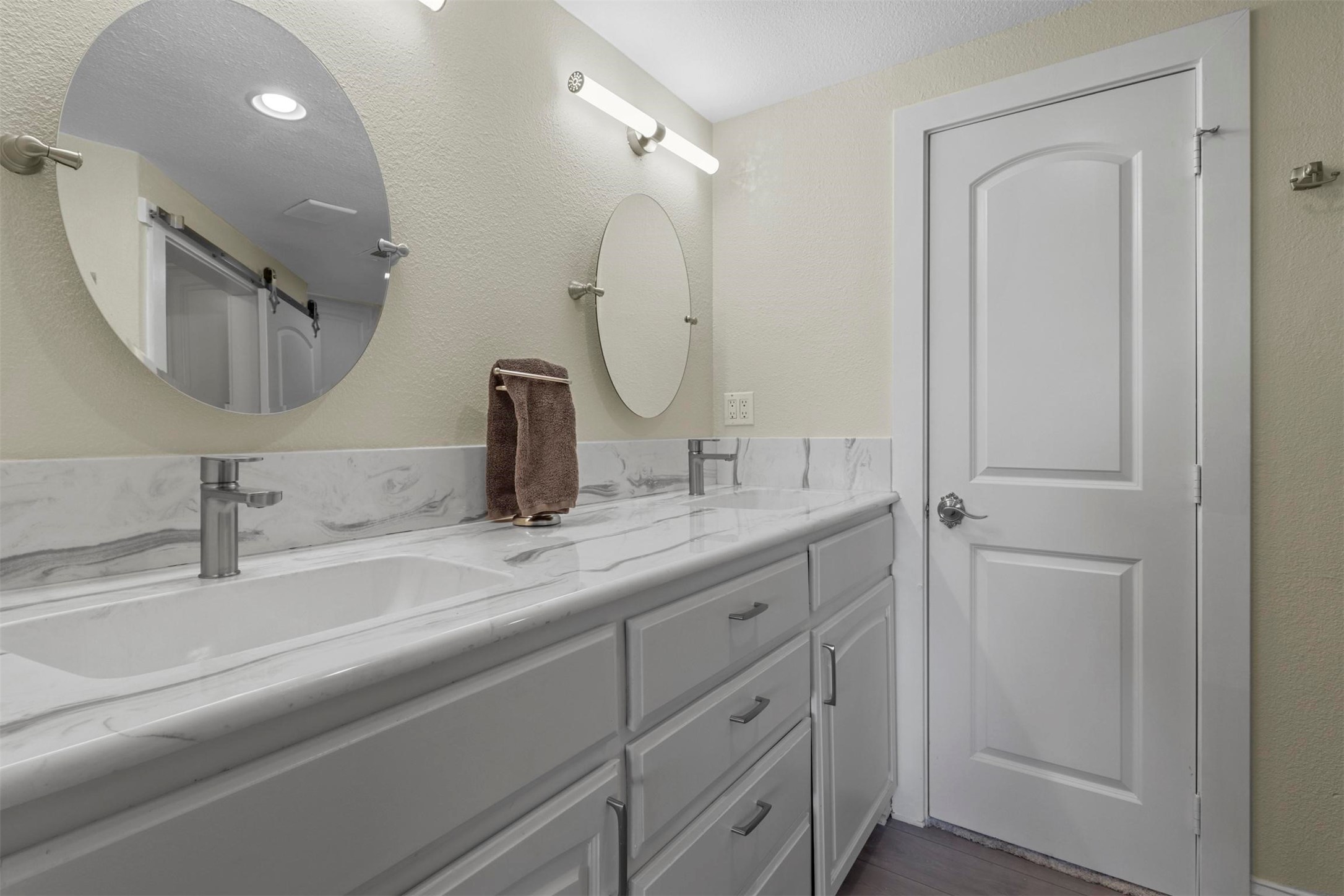 10115 General Bond Court