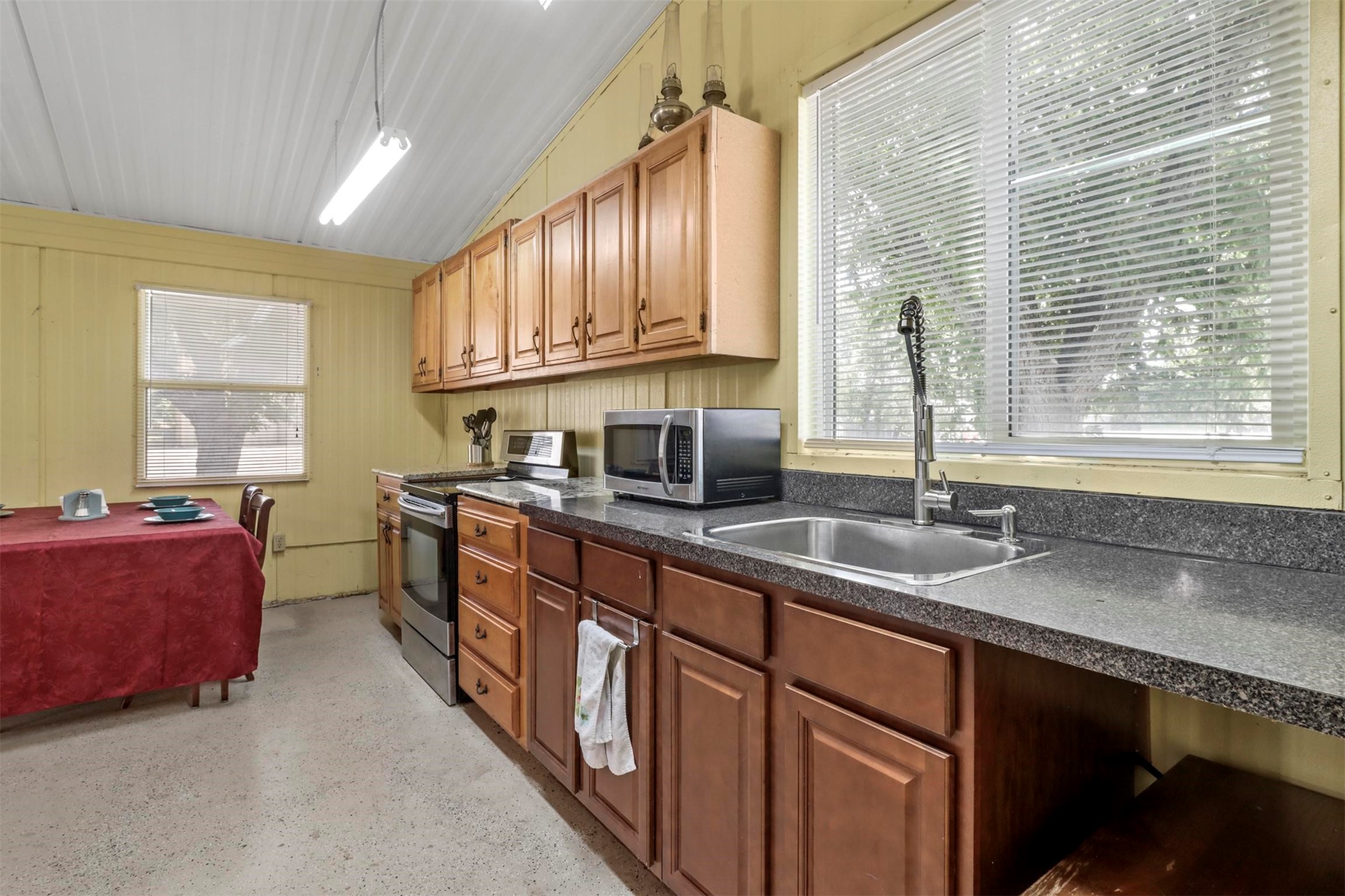 10115 General Bond Court