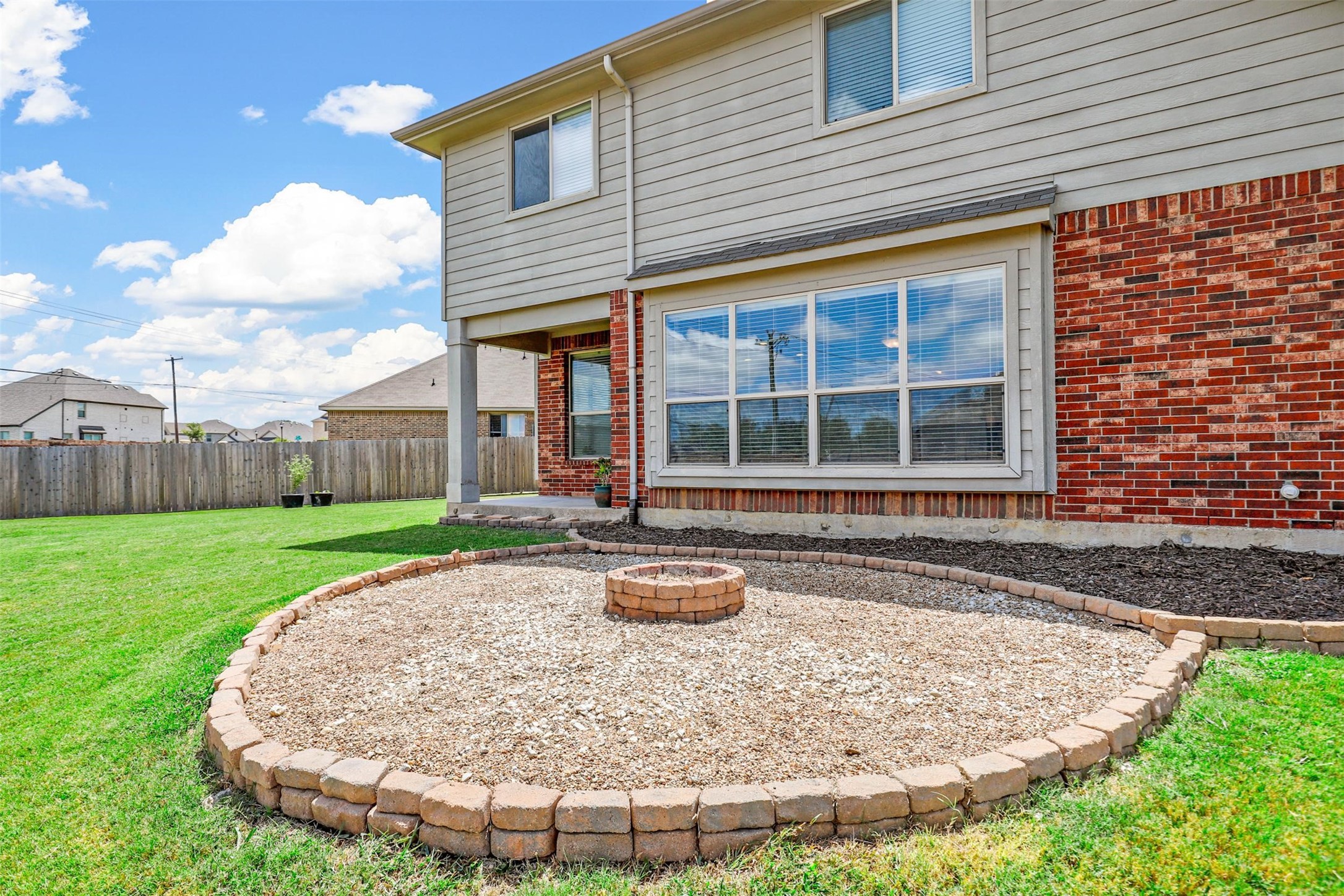 1109 Inglewood Drive