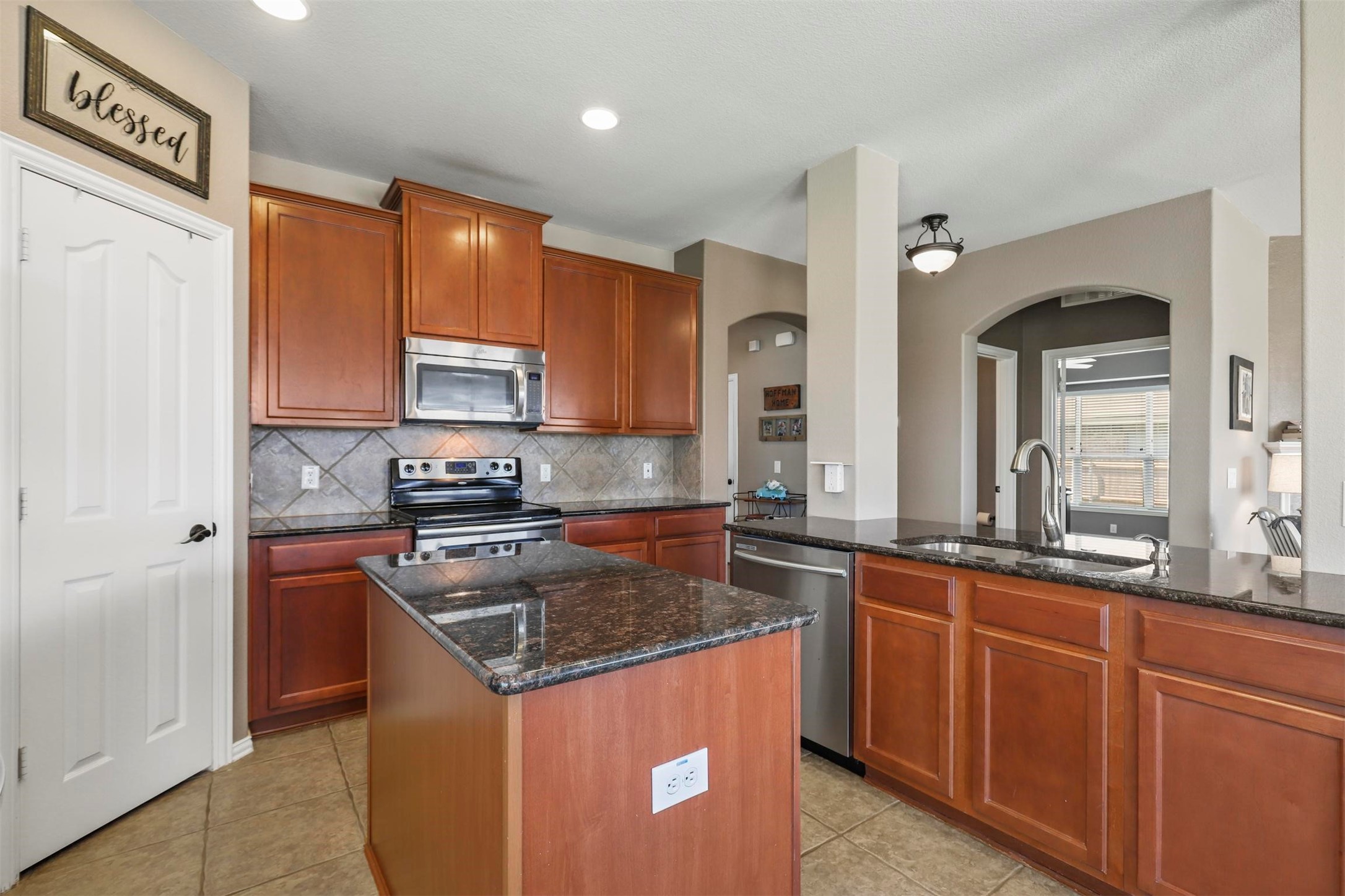 1109 Inglewood Drive