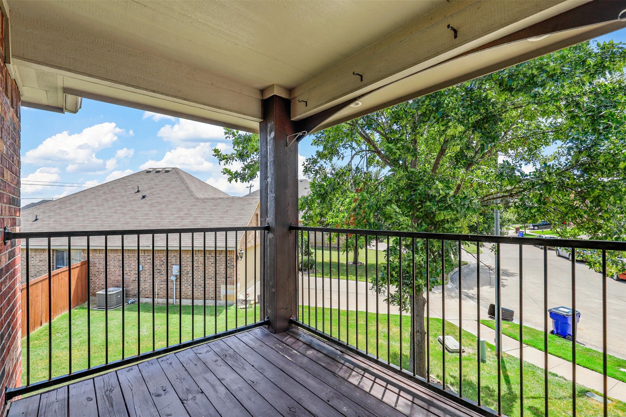 1109 Inglewood Drive