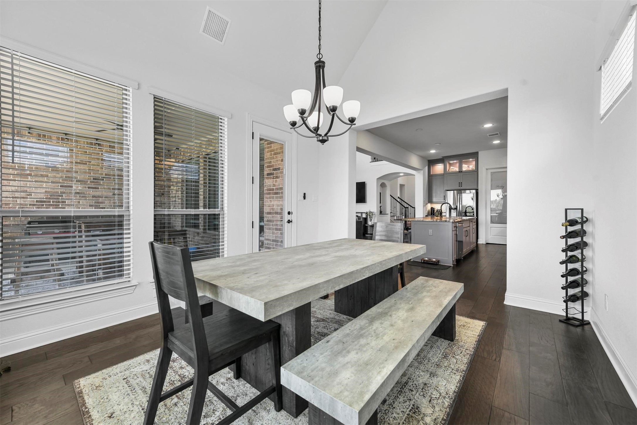 1201 Woodside Drive