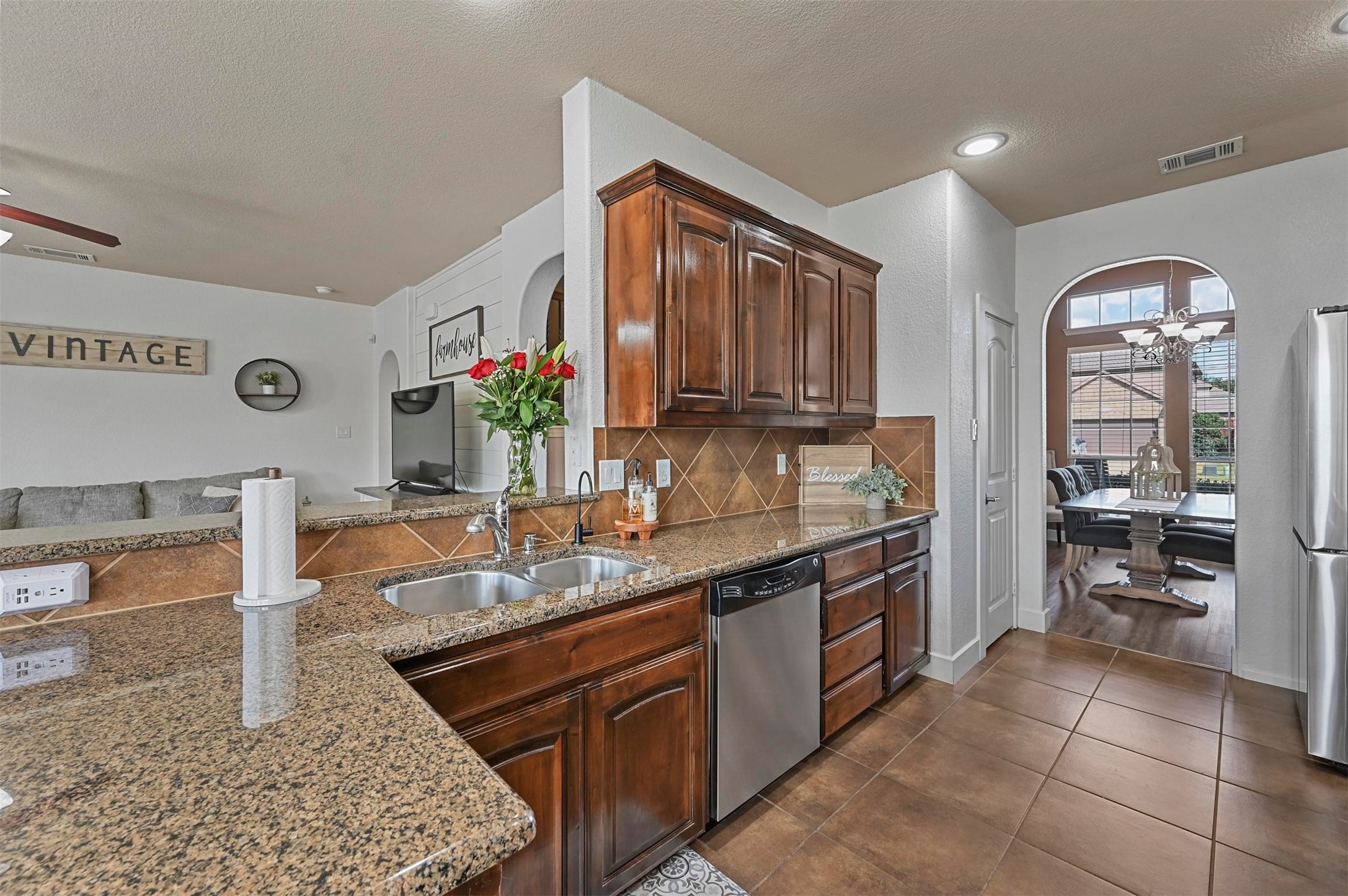 2232 Frosted Willow Lane
