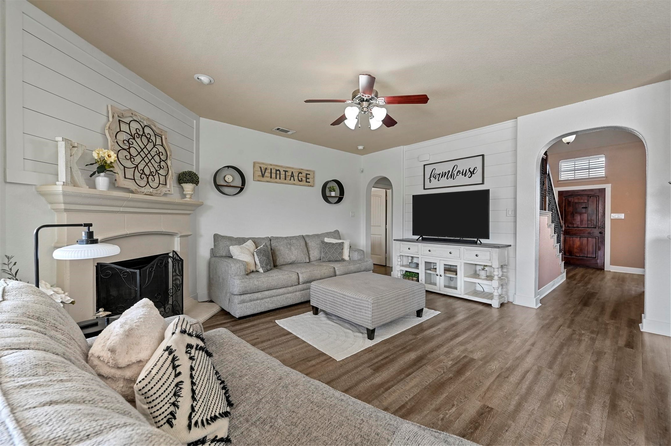 2232 Frosted Willow Lane