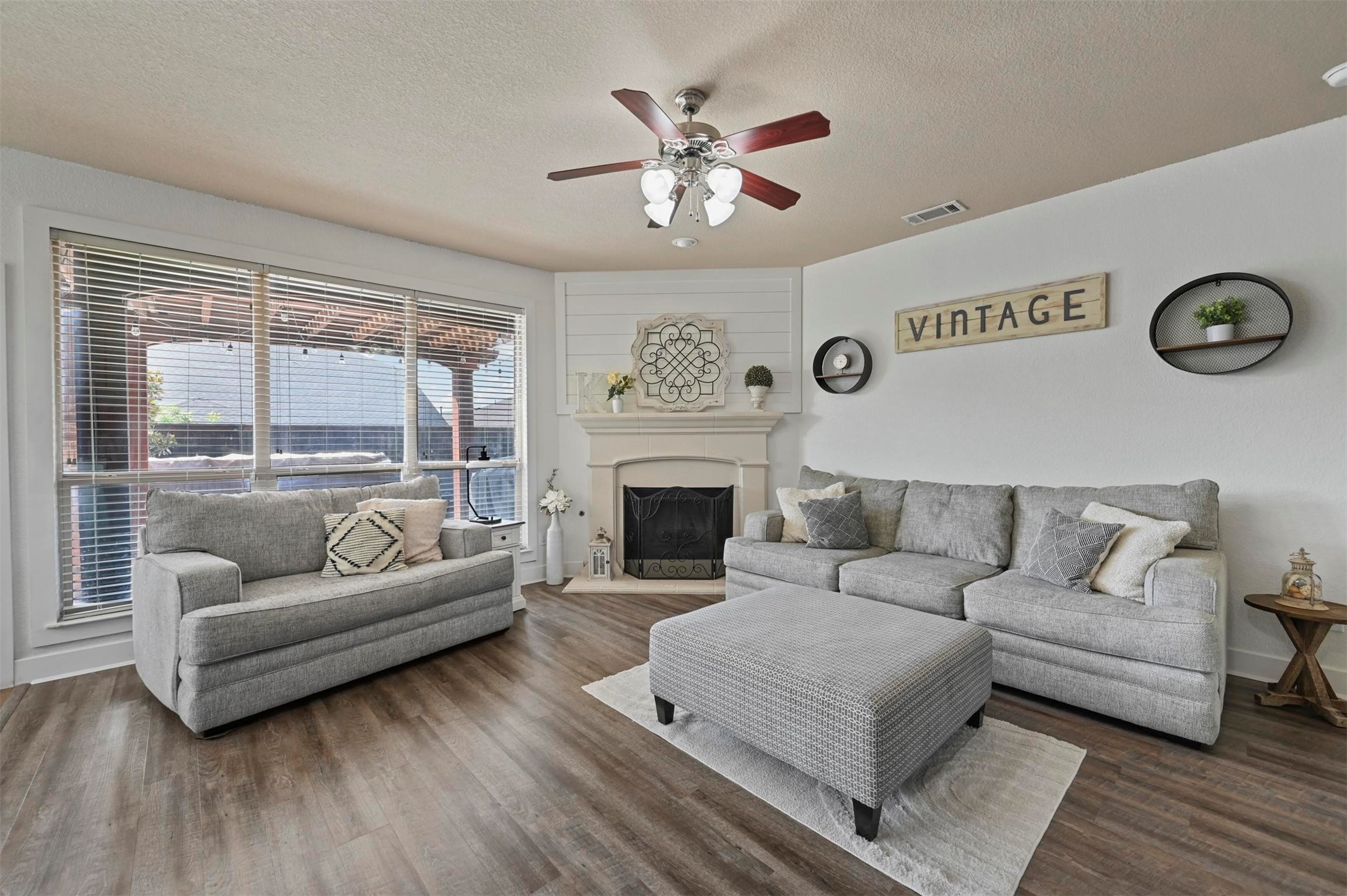 2232 Frosted Willow Lane
