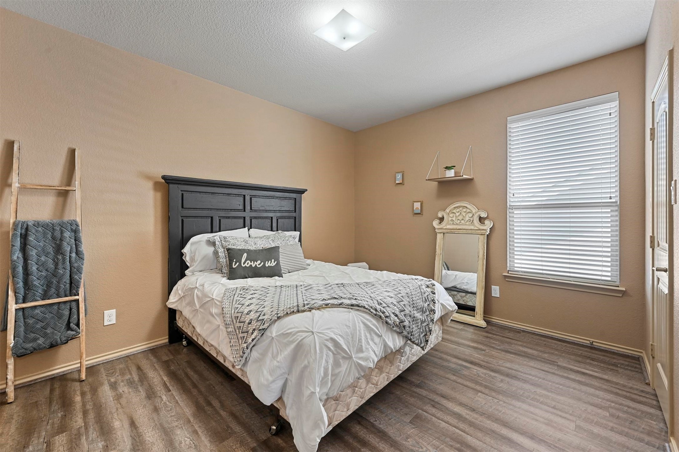 2232 Frosted Willow Lane