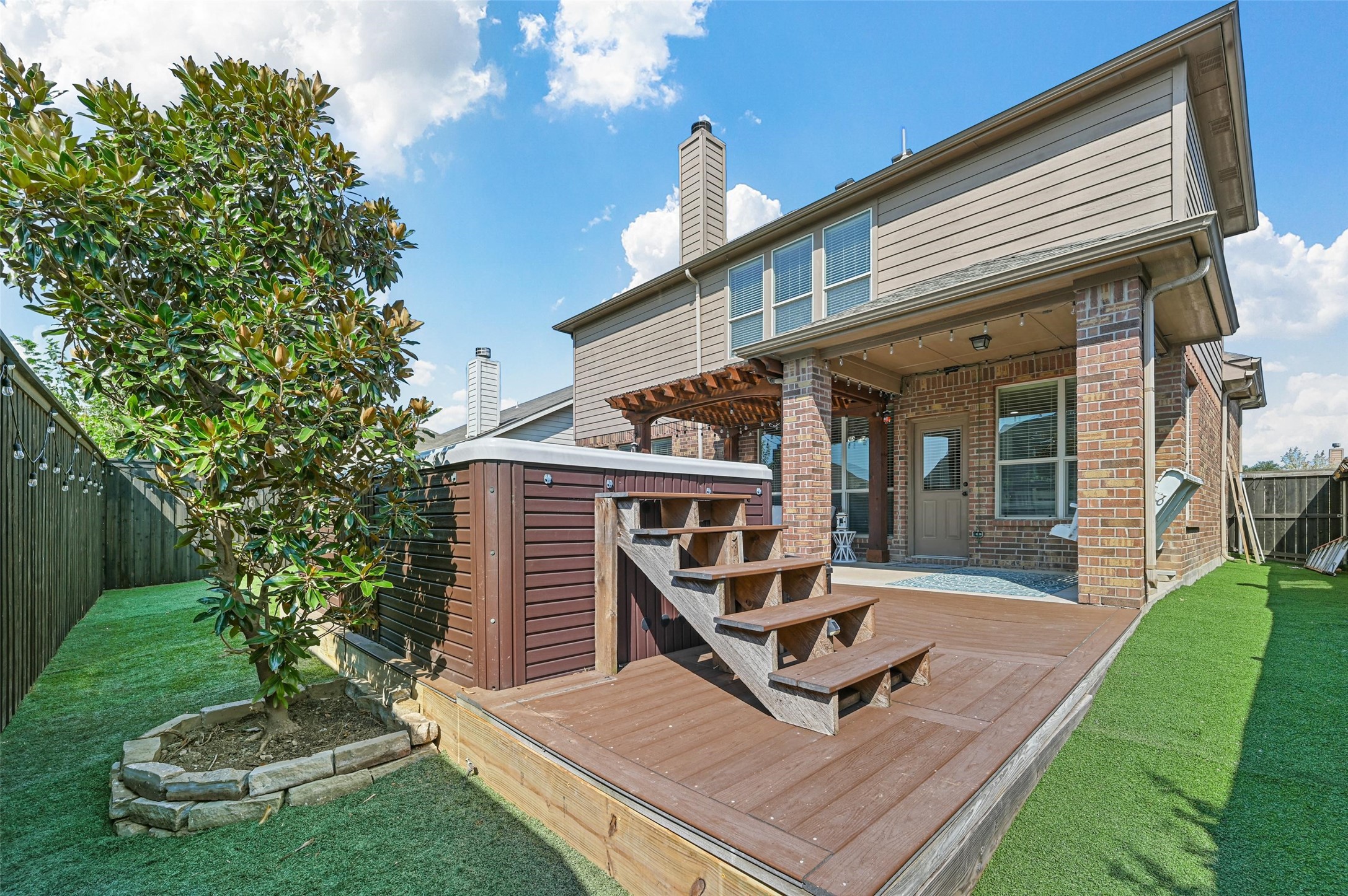 2232 Frosted Willow Lane