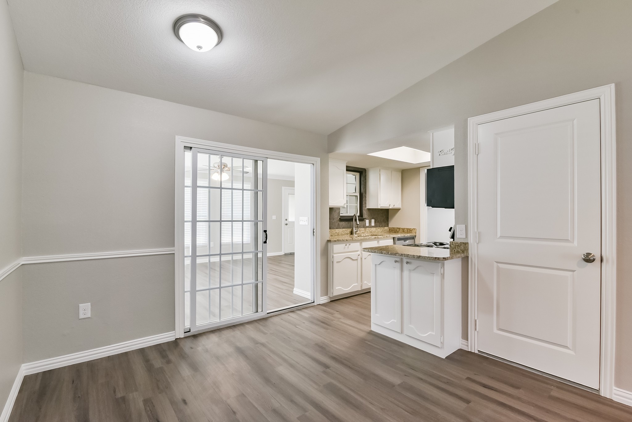 628 Little Lane