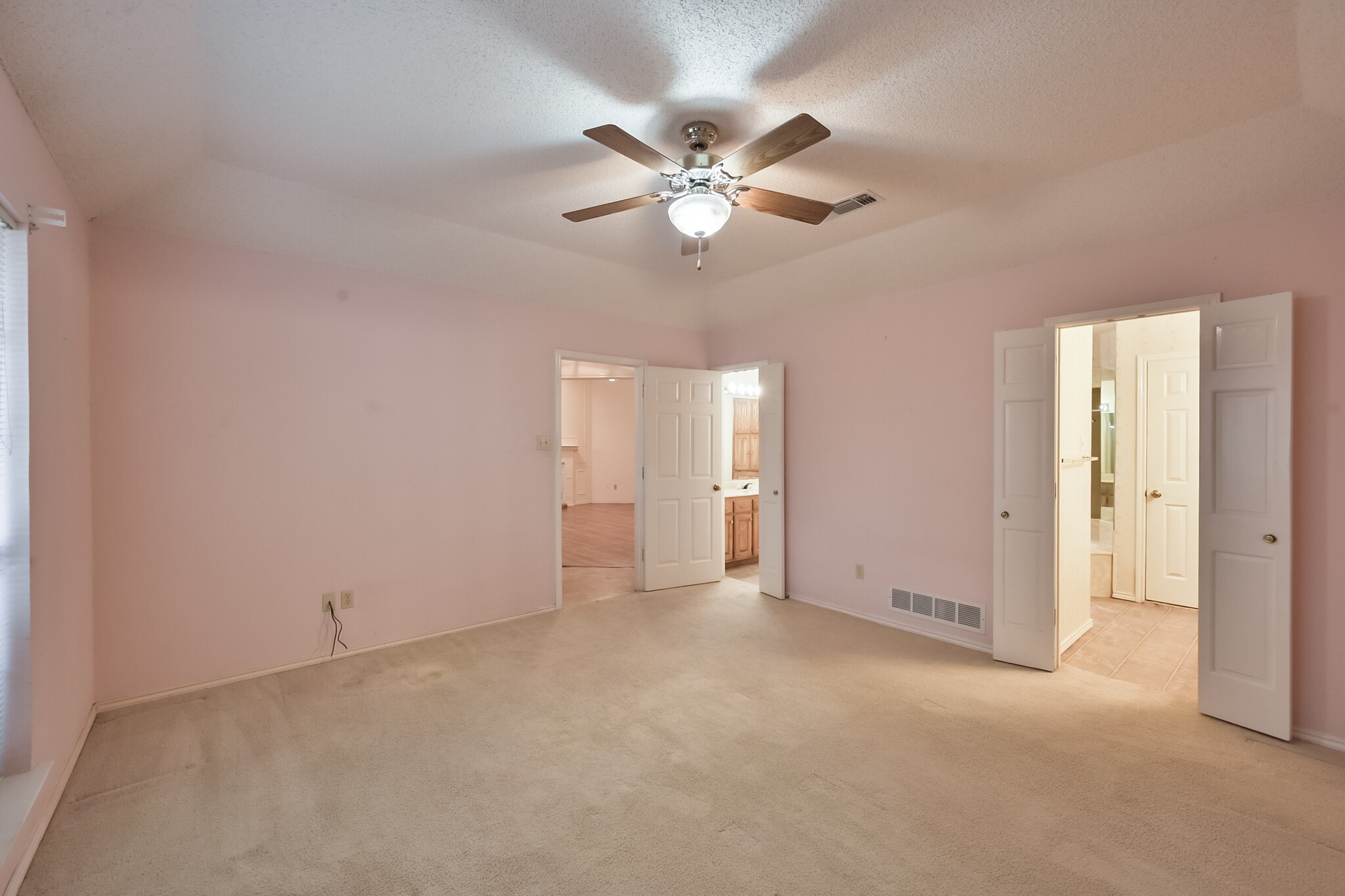 1 Hastings Court