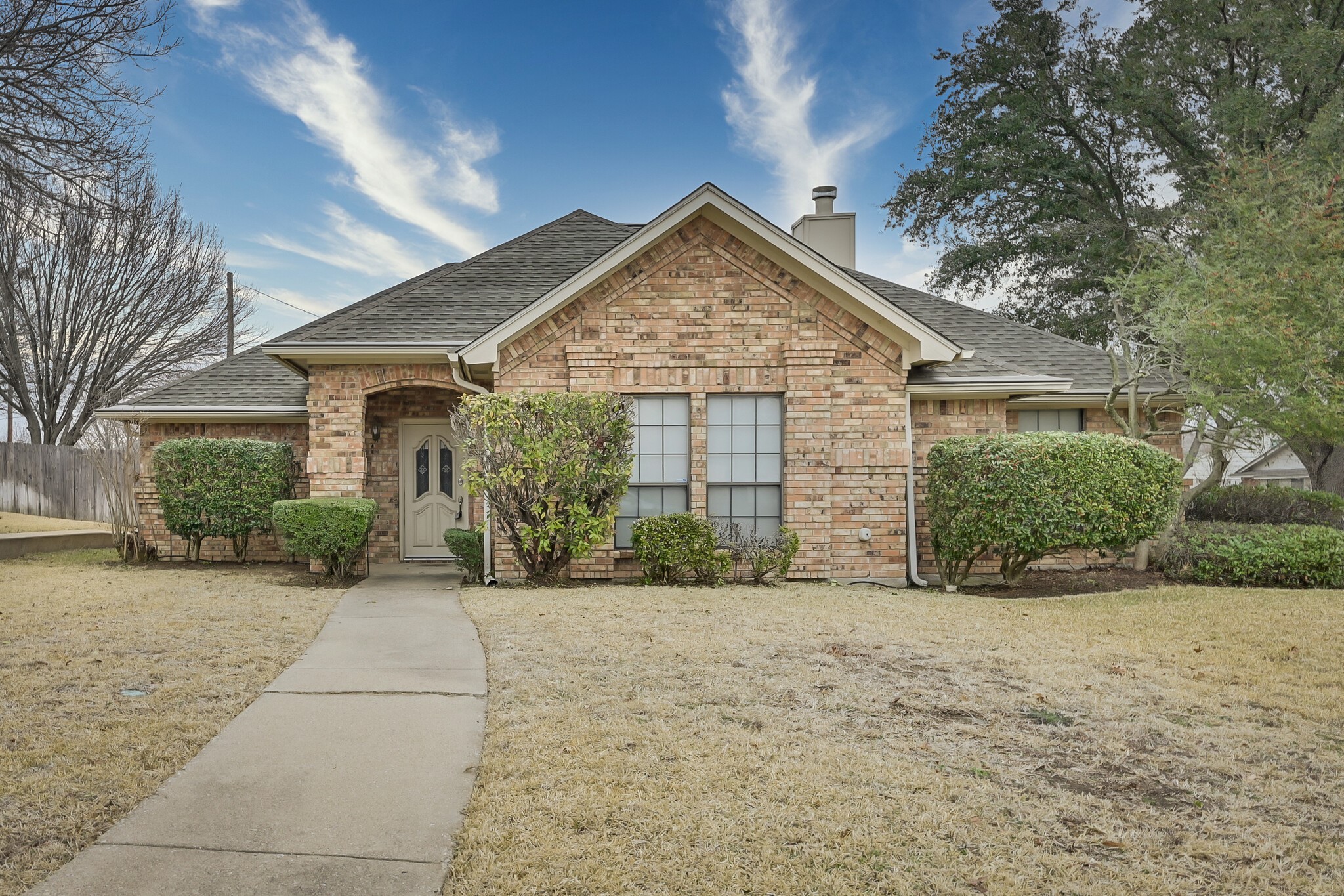 1 Hastings Court