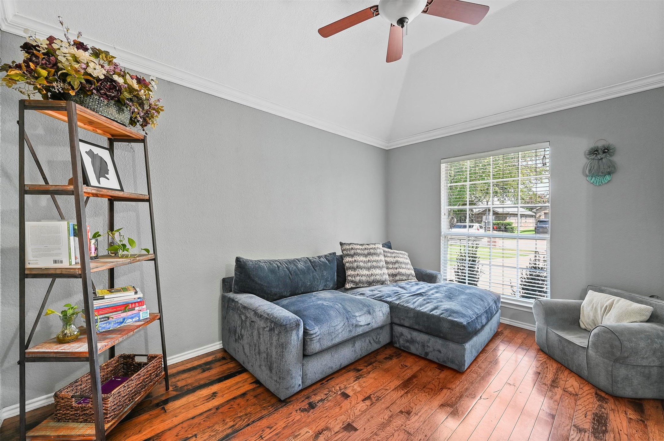 4418 Emerald Leaf Drive