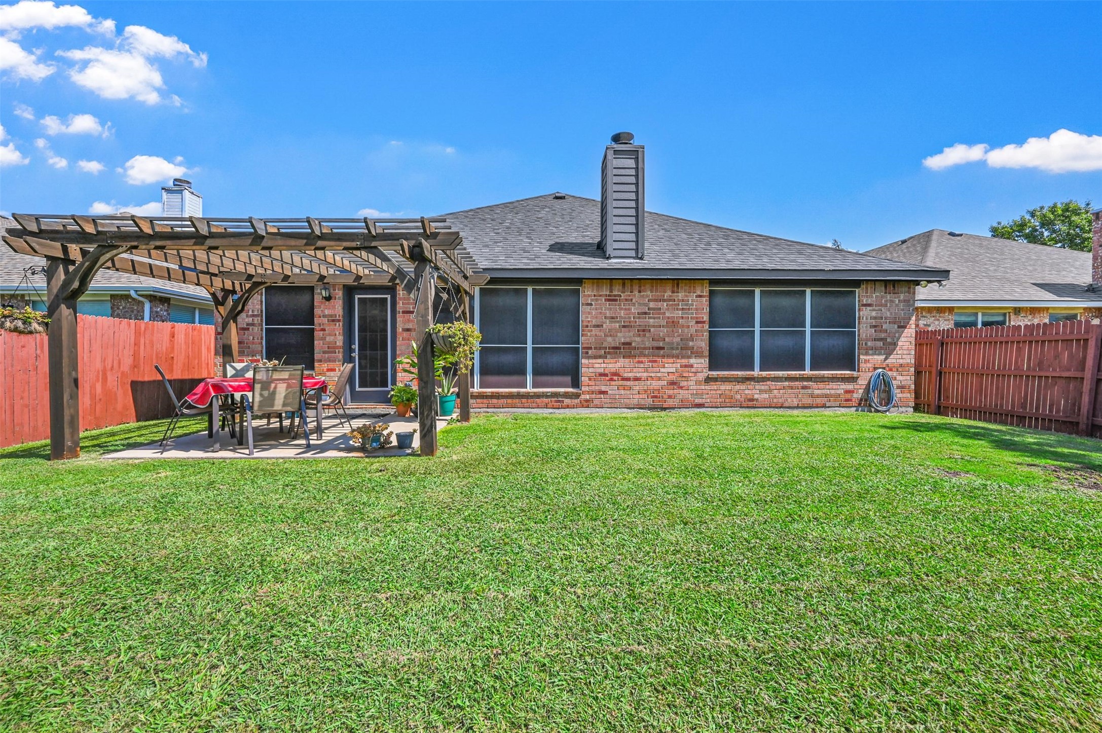 4418 Emerald Leaf Drive