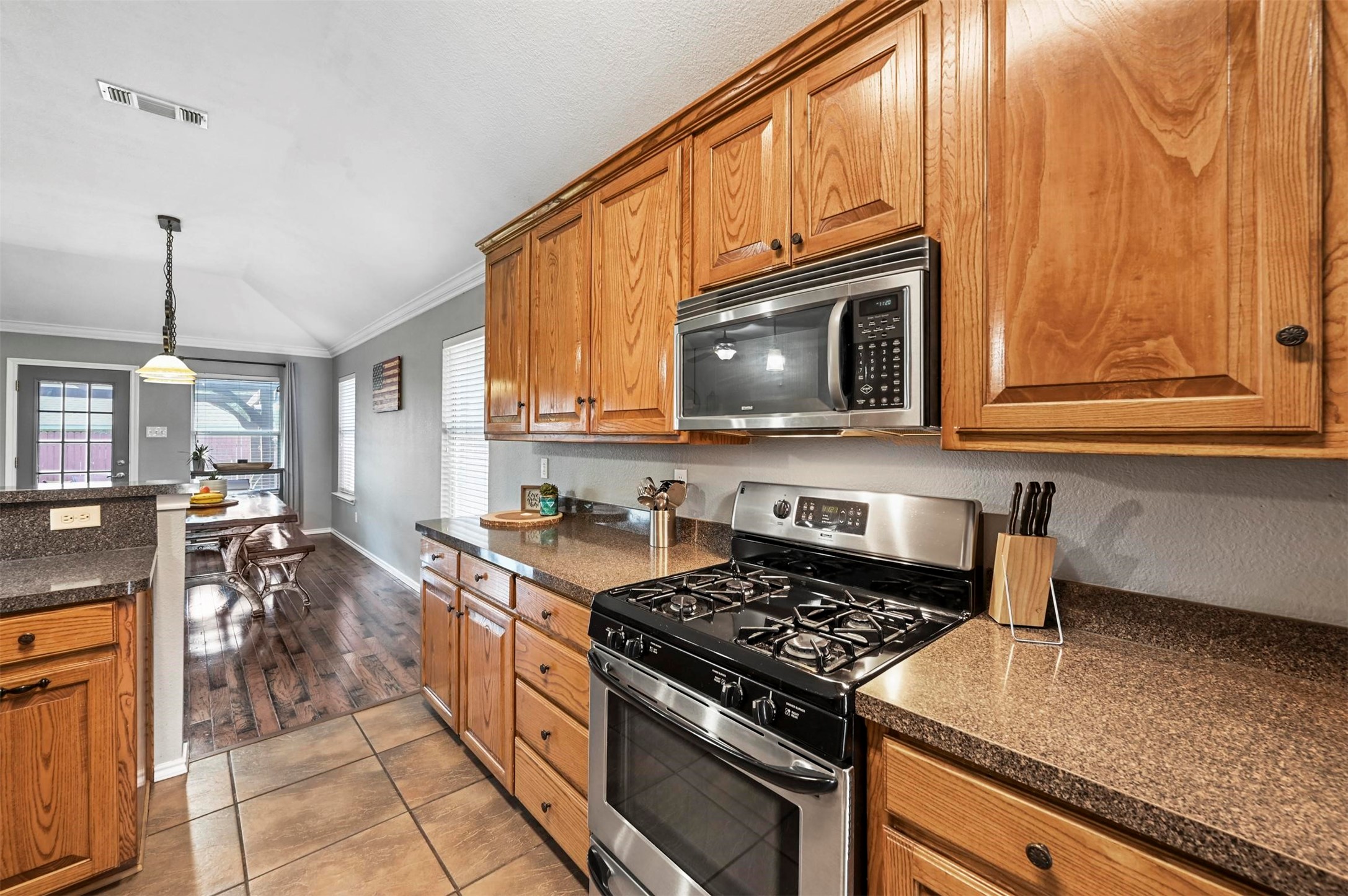 4418 Emerald Leaf Drive