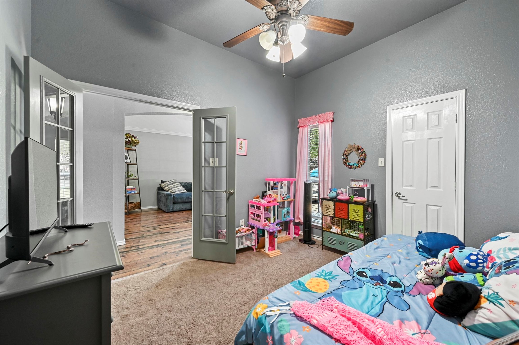 4418 Emerald Leaf Drive
