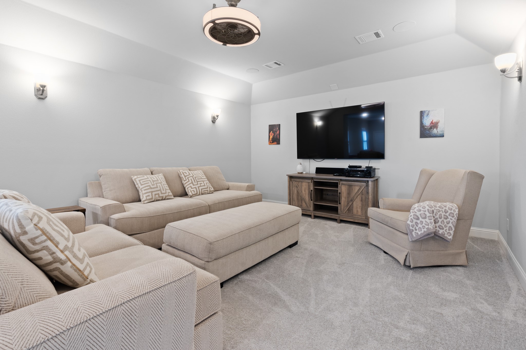 813 Deleon Drive