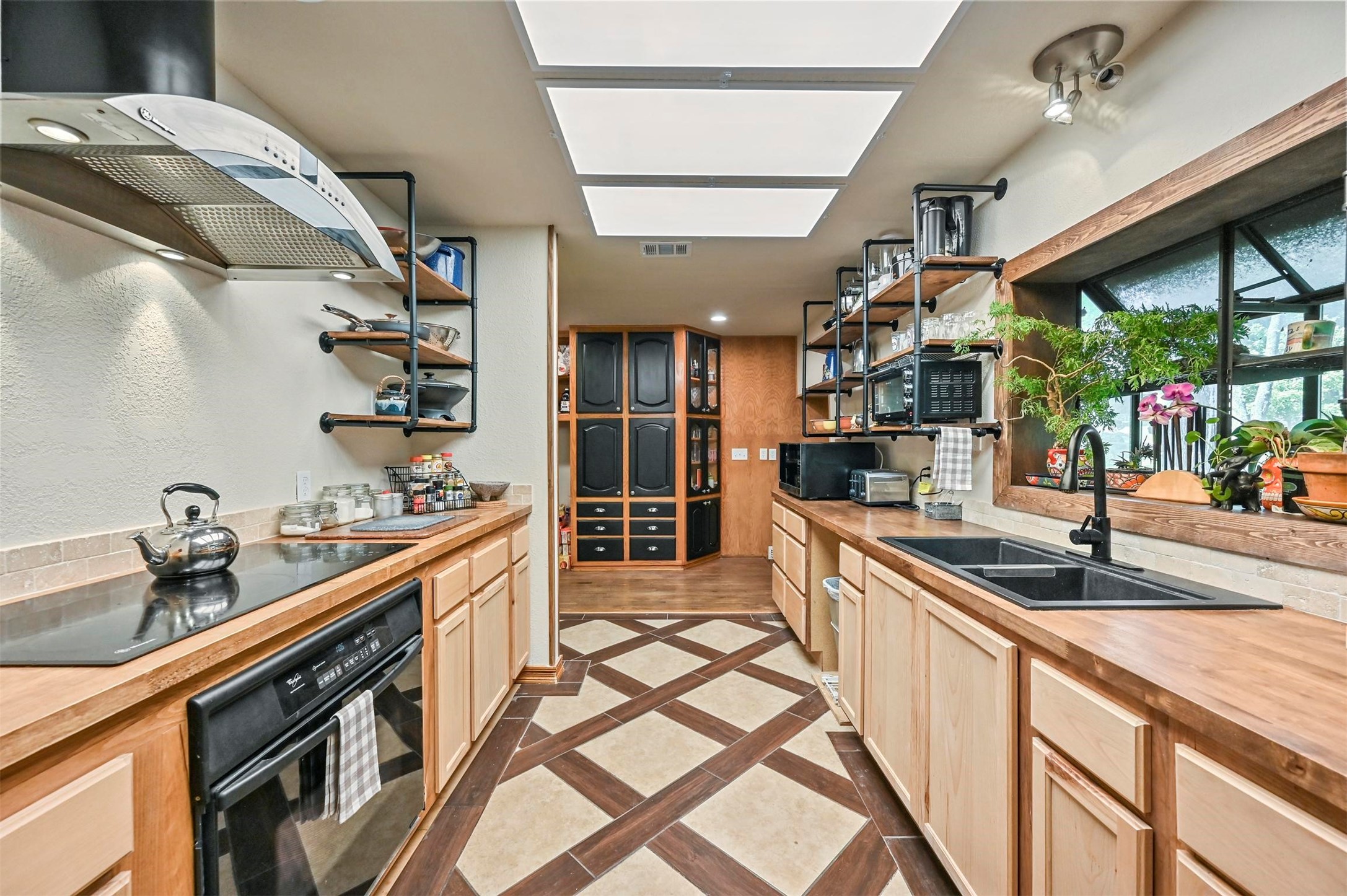 430 Coronado Drive