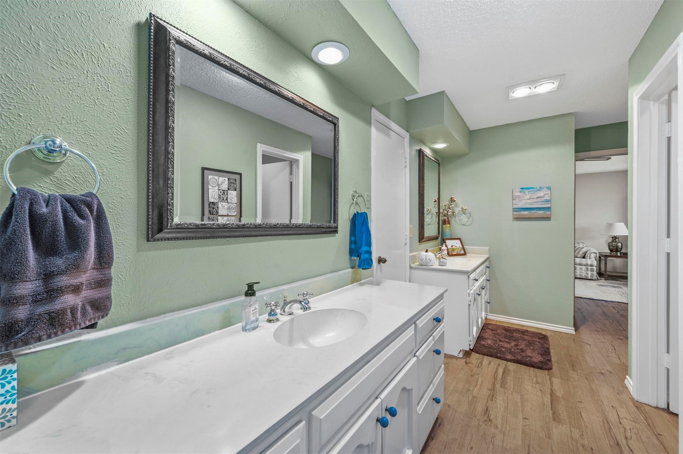 2728 Steamboat Circle