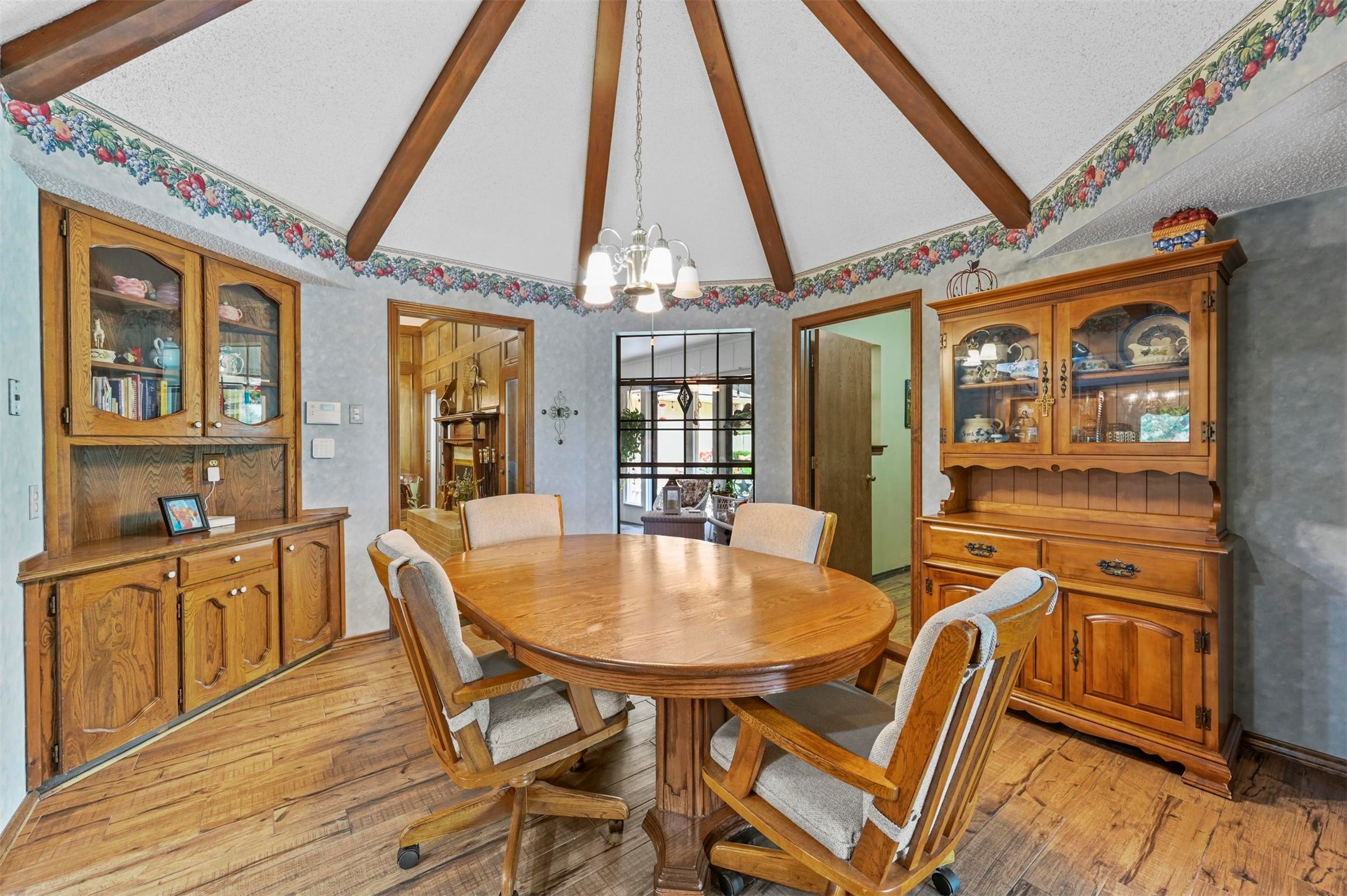 2728 Steamboat Circle