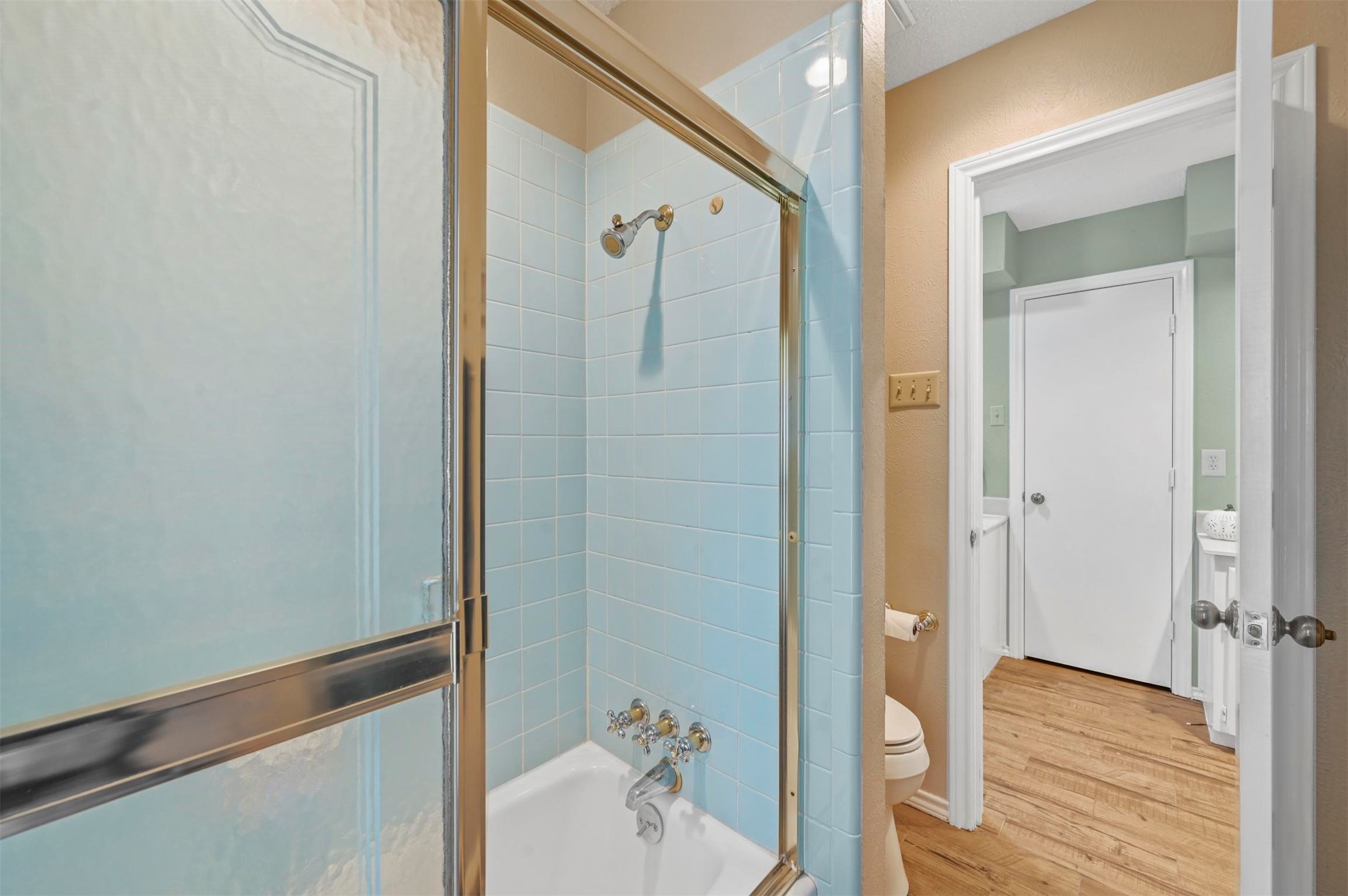 2728 Steamboat Circle