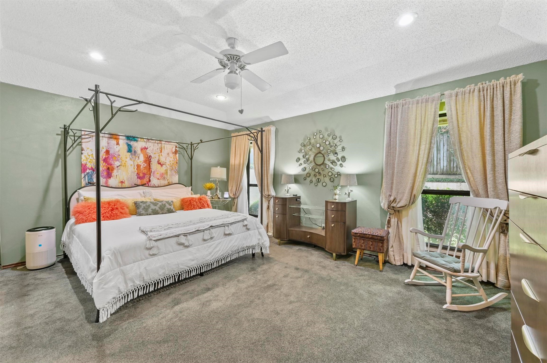 2728 Steamboat Circle