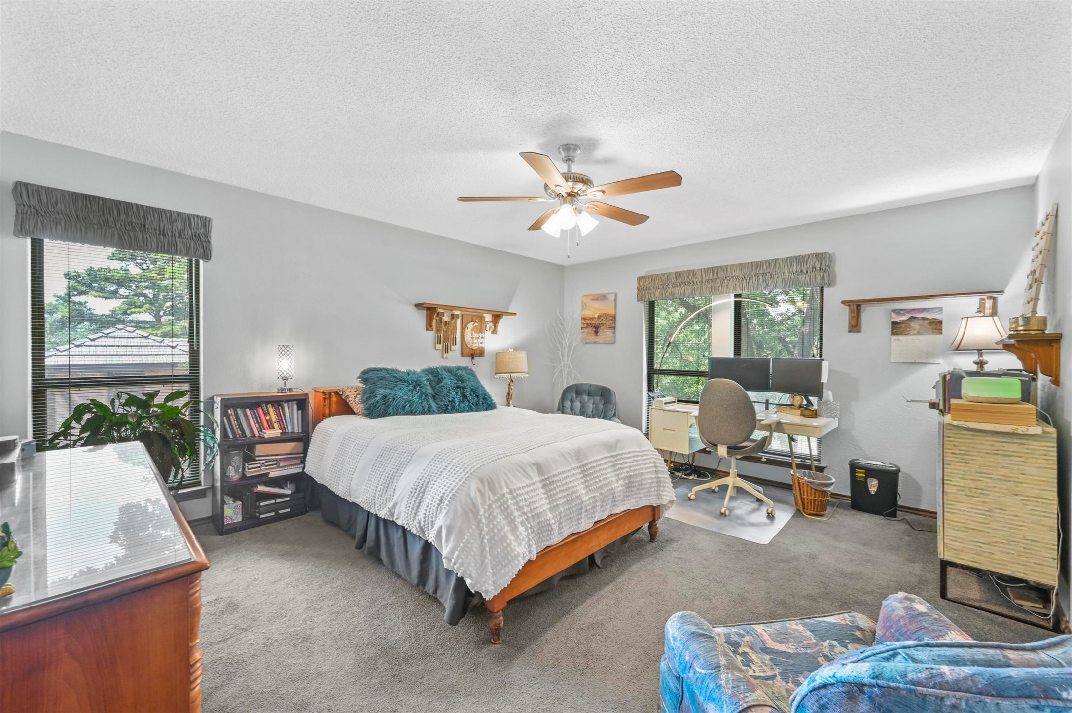 2728 Steamboat Circle