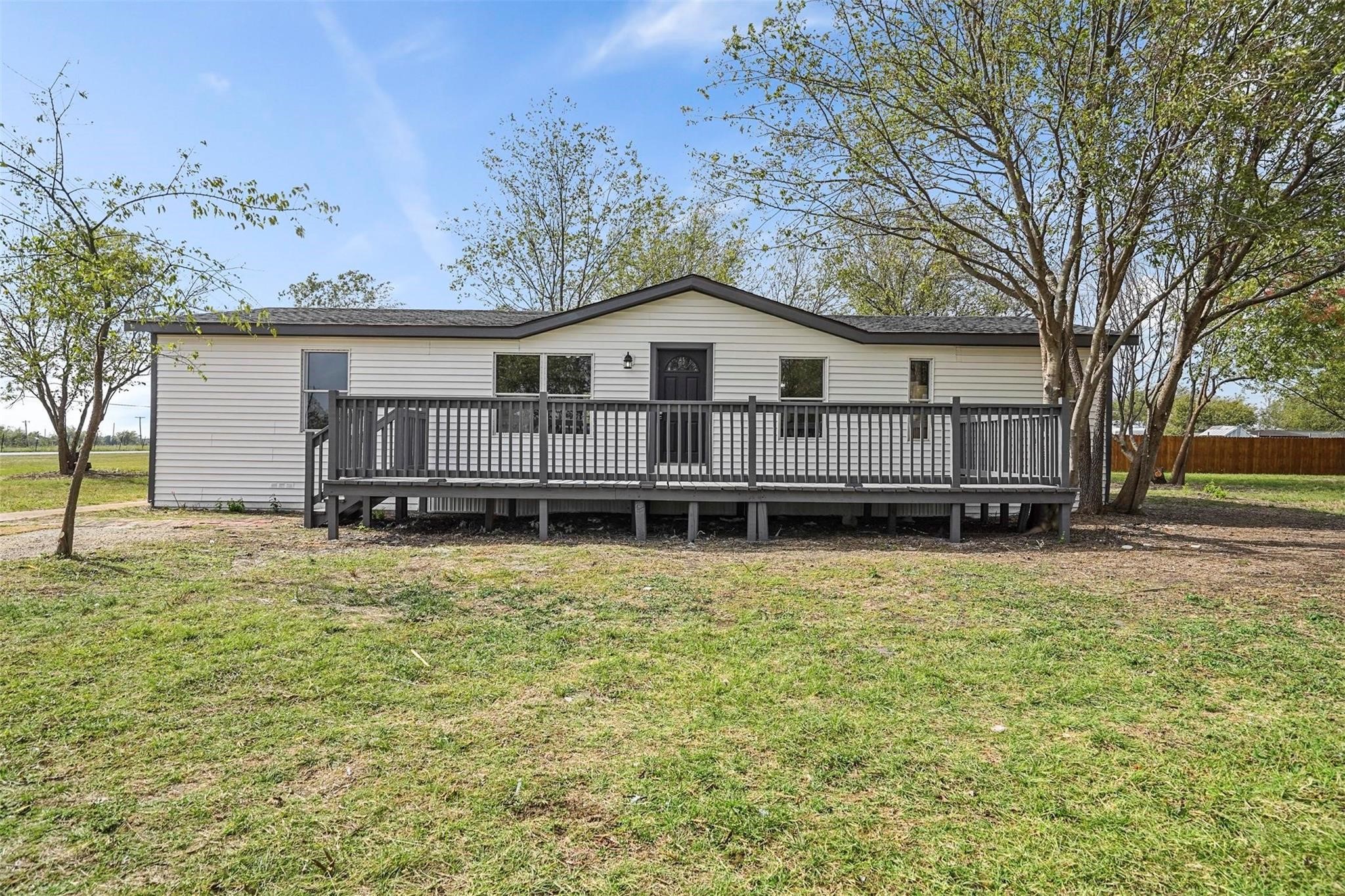 8513 County Road 1016