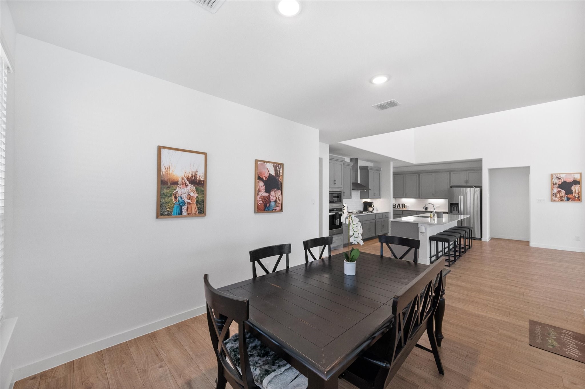 1413 Thunderbird Drive