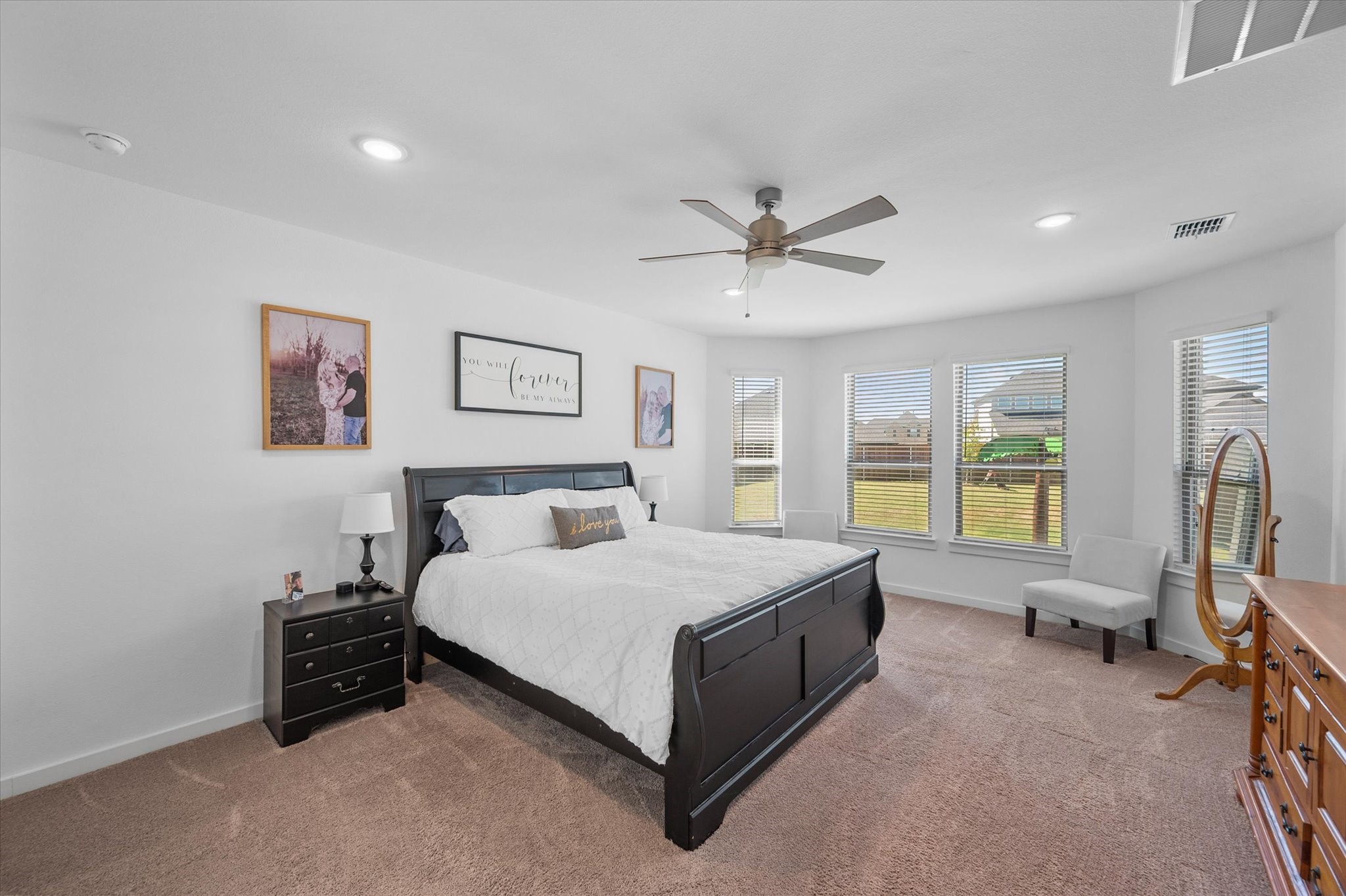 1413 Thunderbird Drive