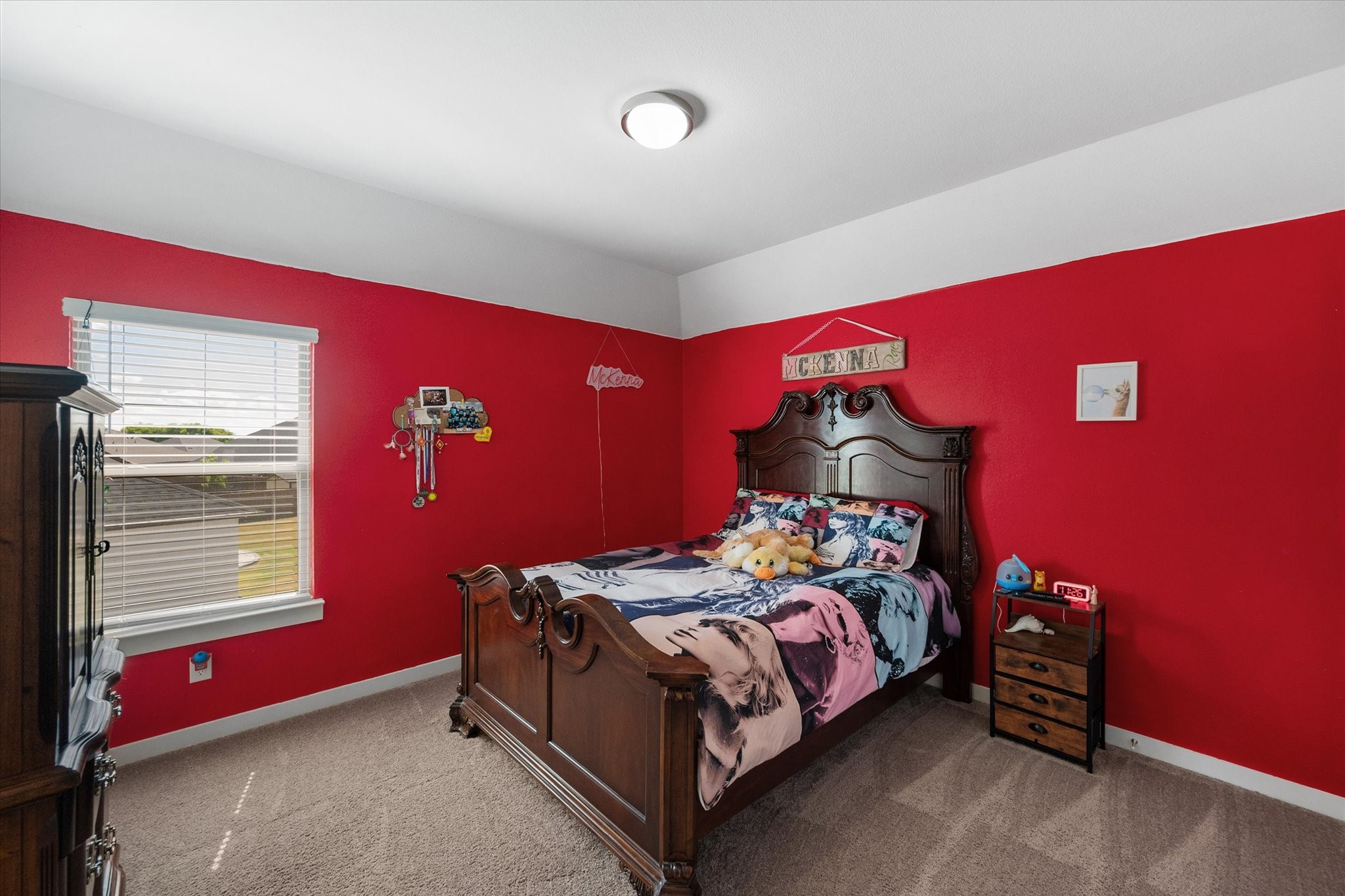 1413 Thunderbird Drive
