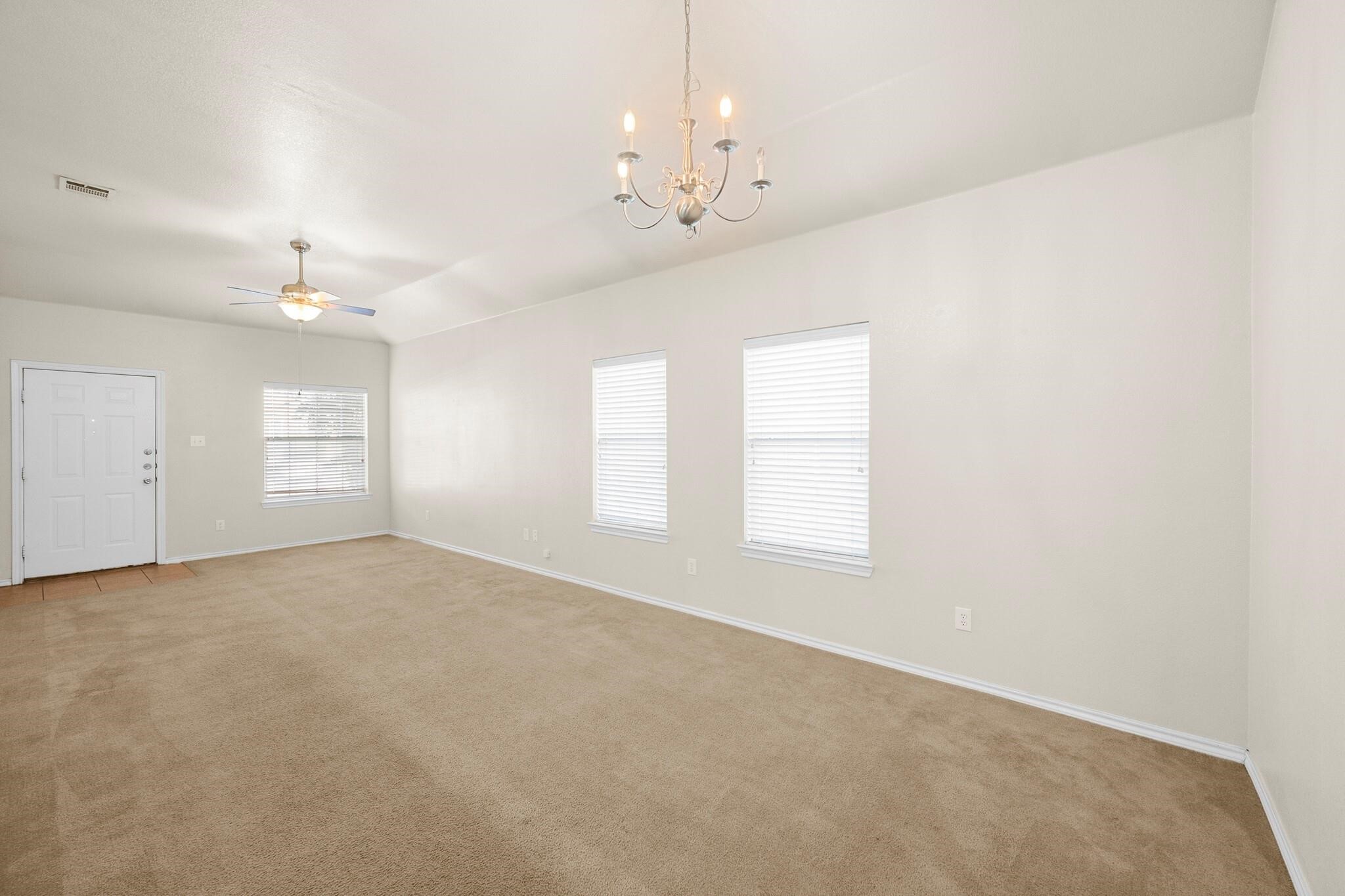902 Walnut Street