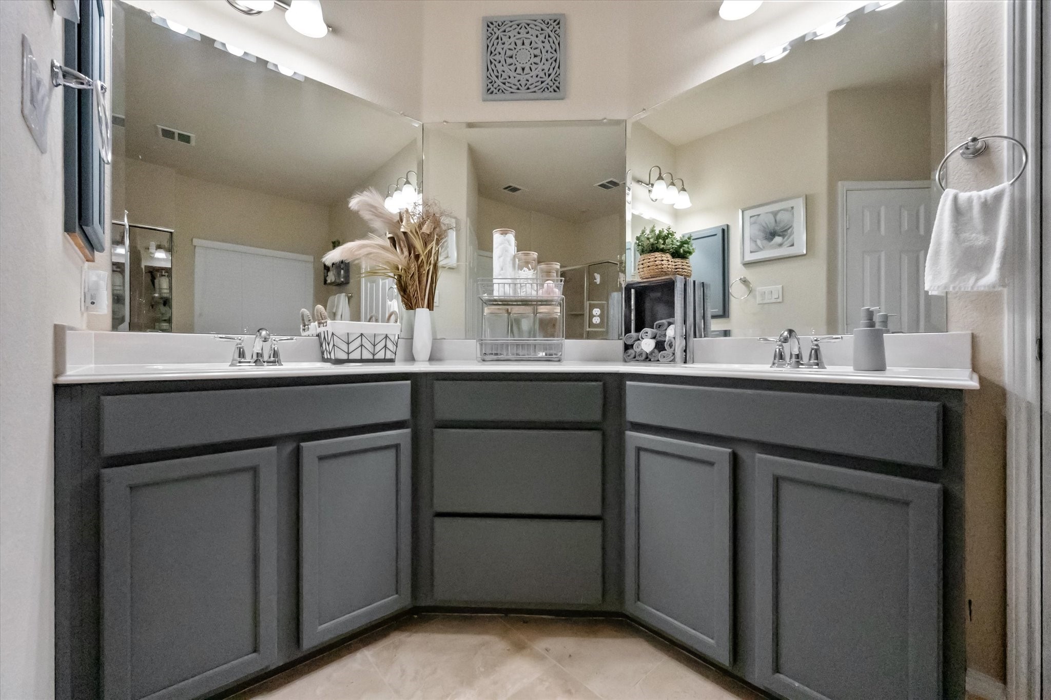 4209 Lake Stone Trail