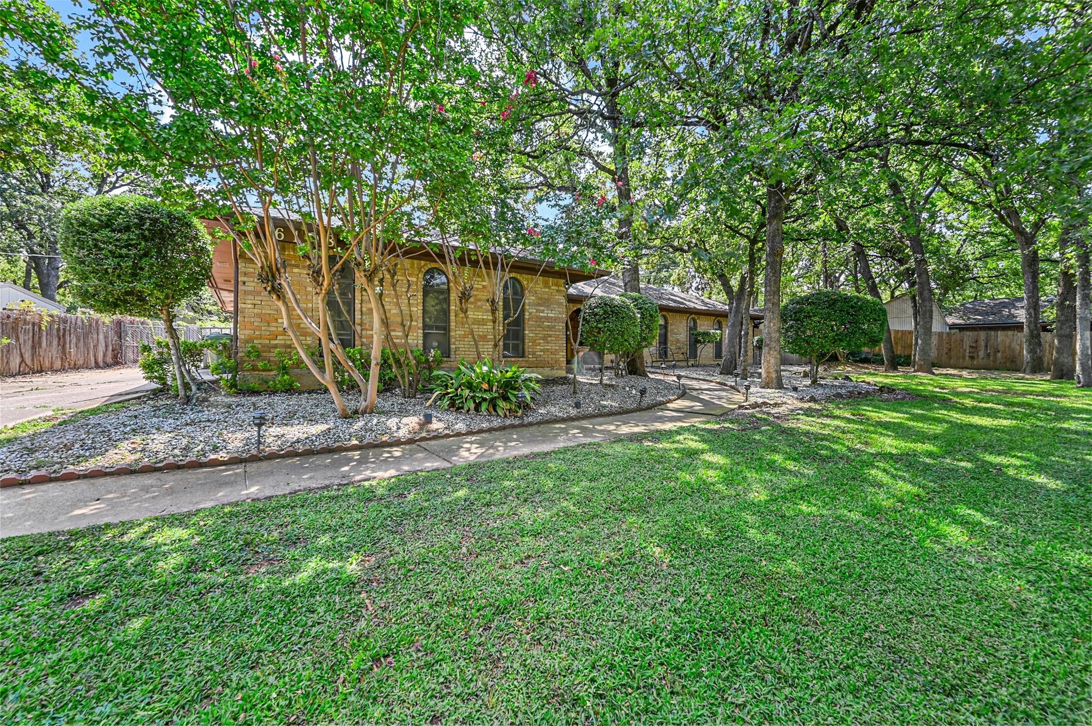 6108 Saddle Ridge Road