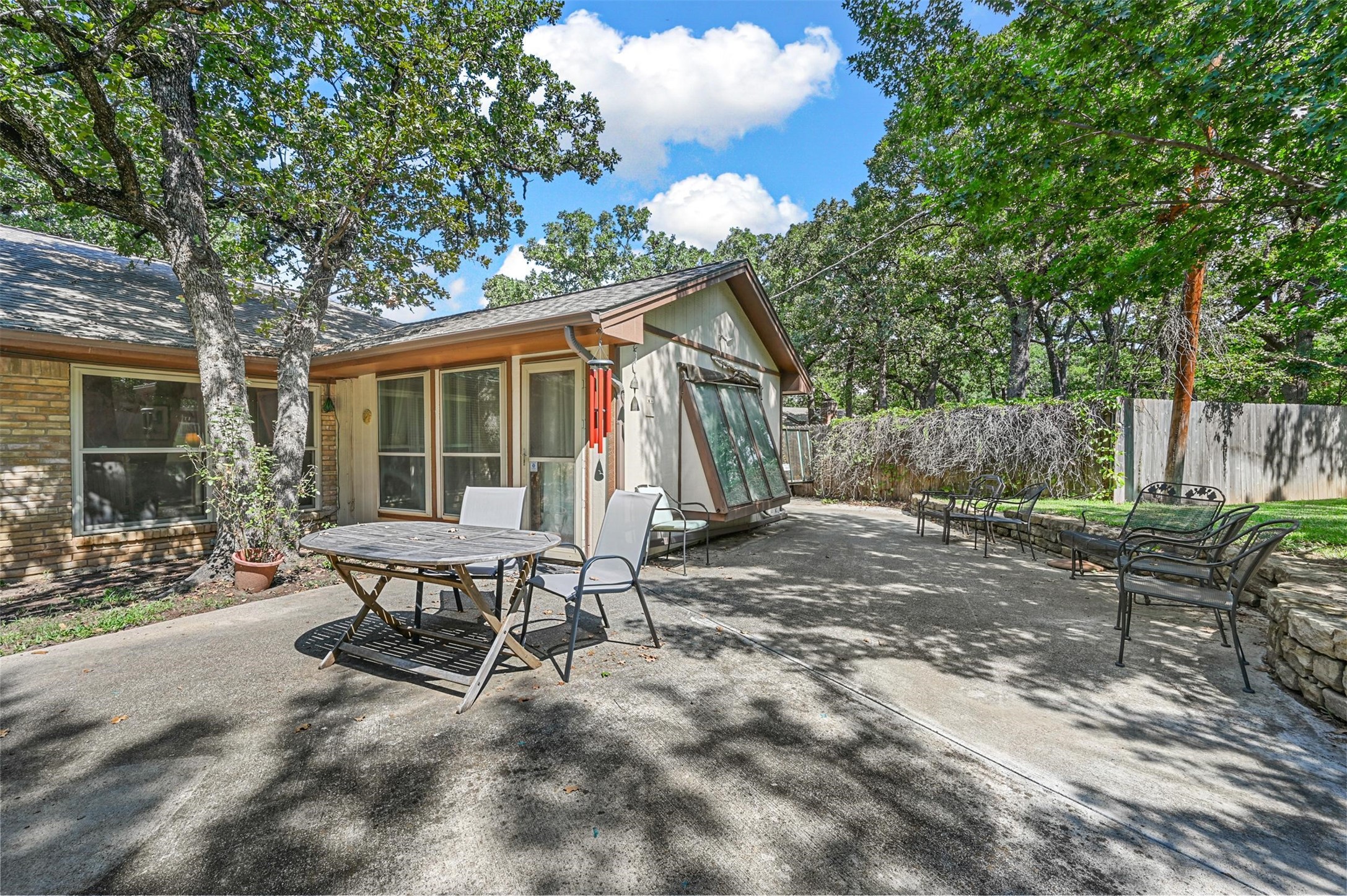 6108 Saddle Ridge Road