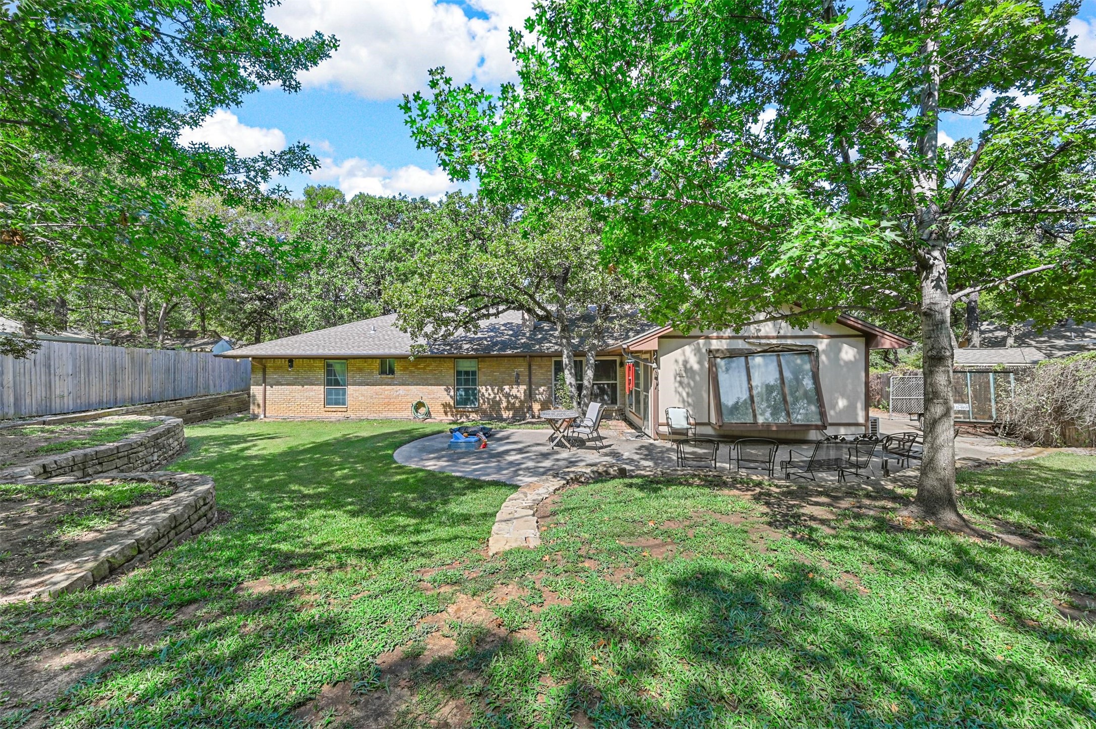 6108 Saddle Ridge Road