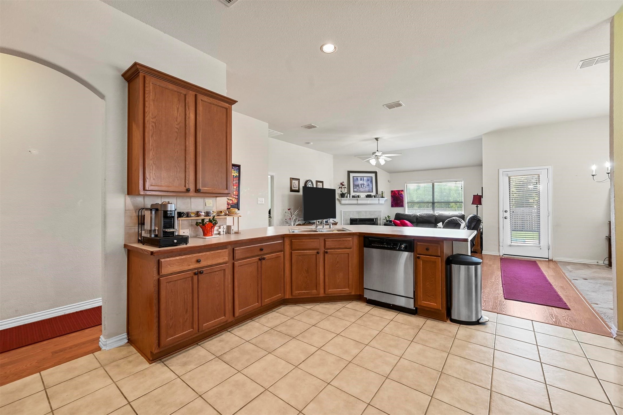 1007 Seider Lane