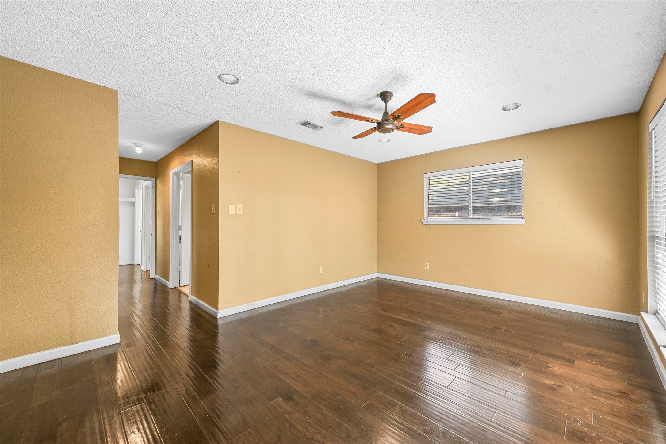 3404 Sheridan Court