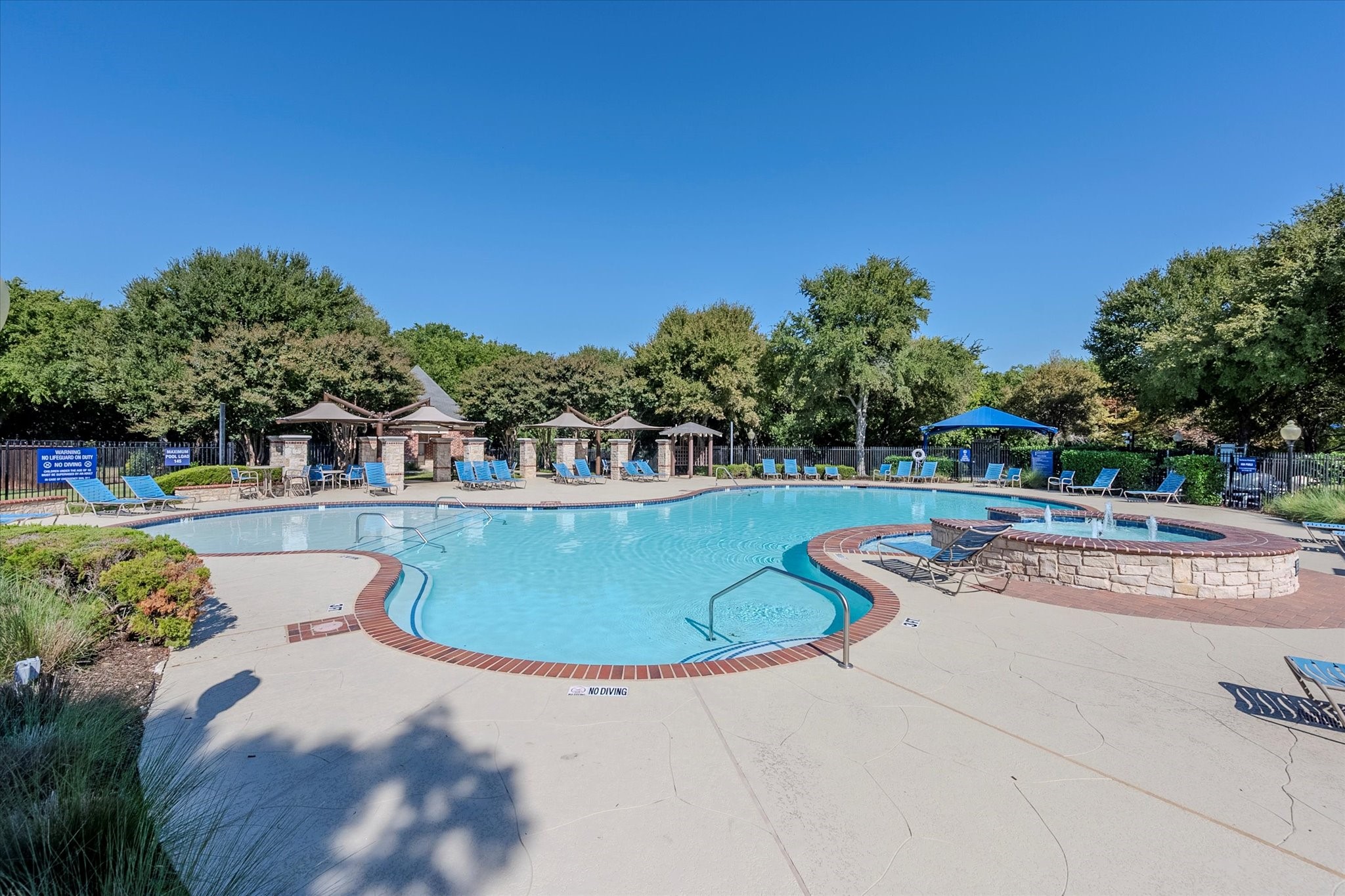 6856 Seacoast Drive