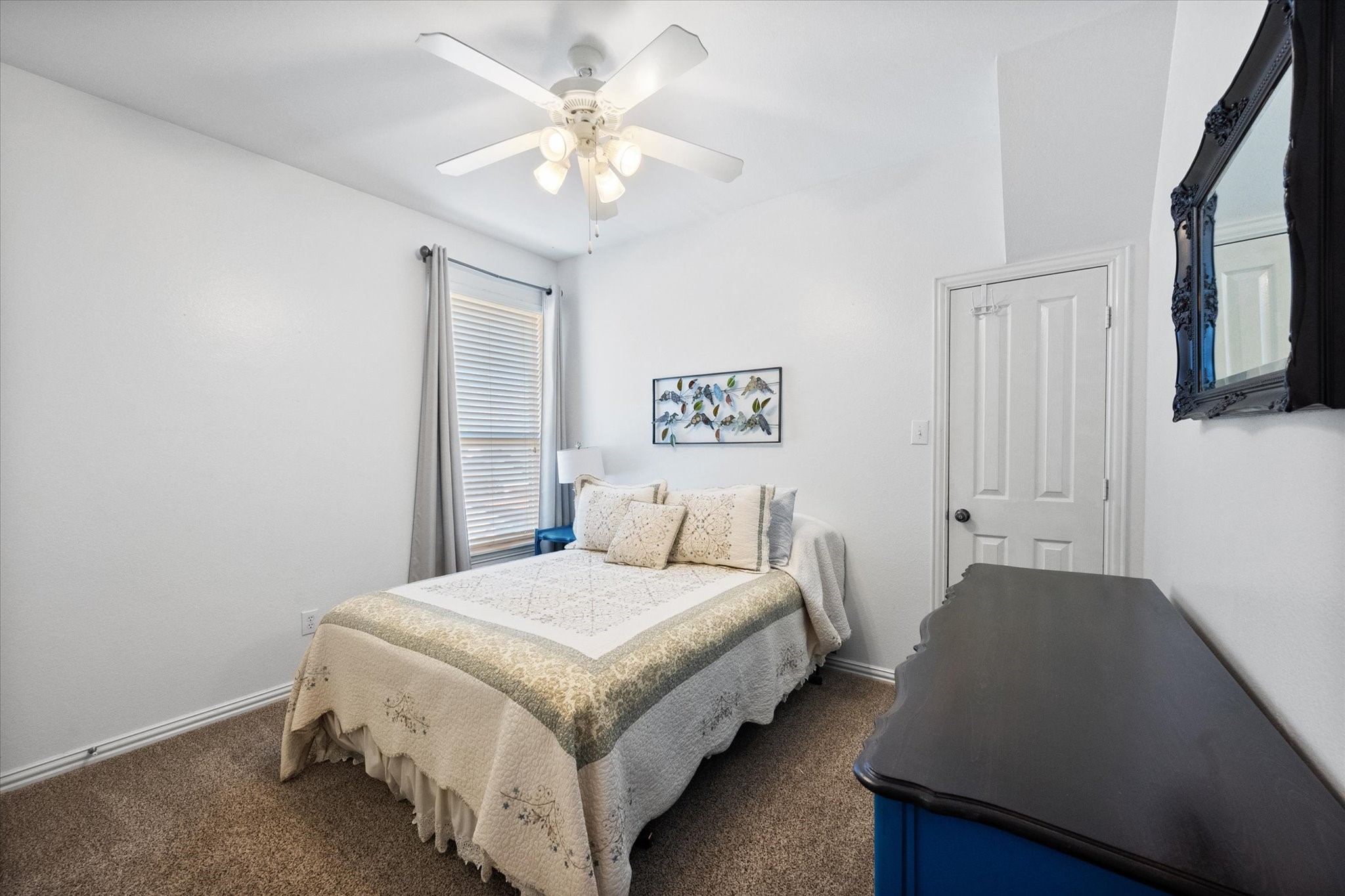 6856 Seacoast Drive