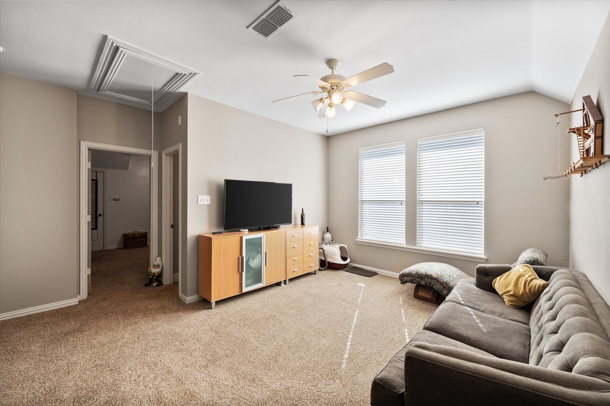 6856 Seacoast Drive