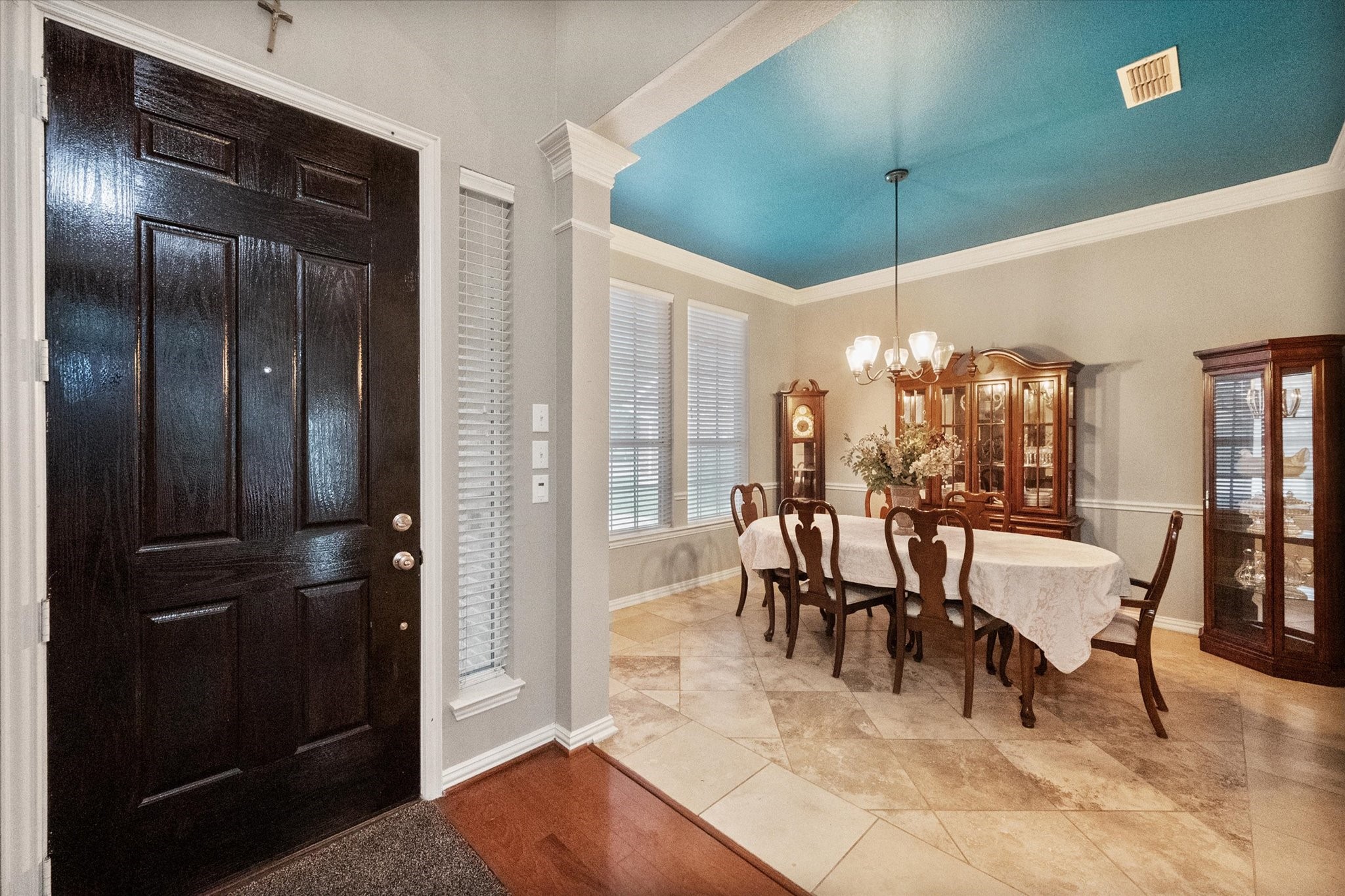 6856 Seacoast Drive