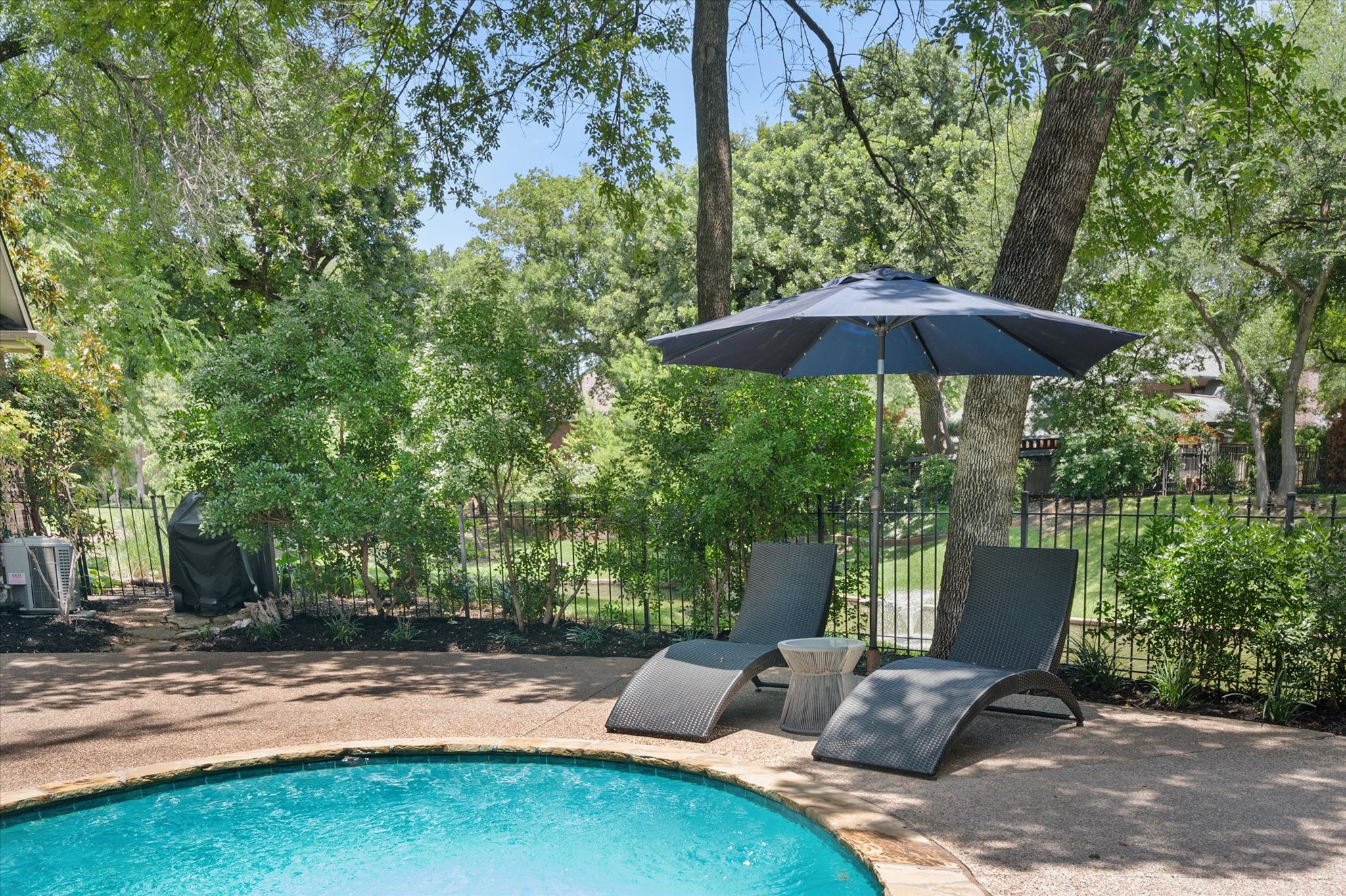 5848 Forest River Drive